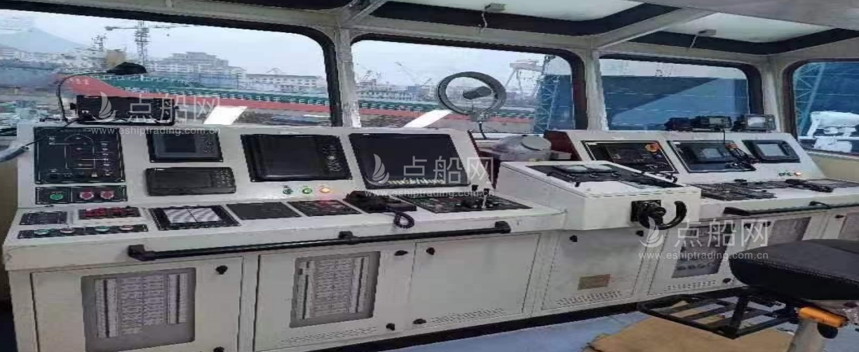 出售12人高速客船