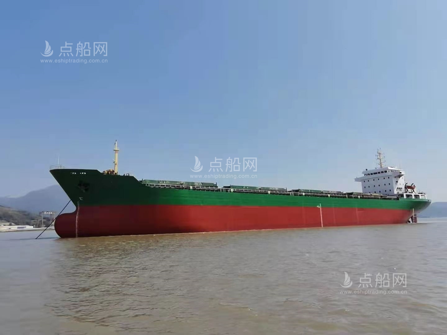 出售17700吨散货船