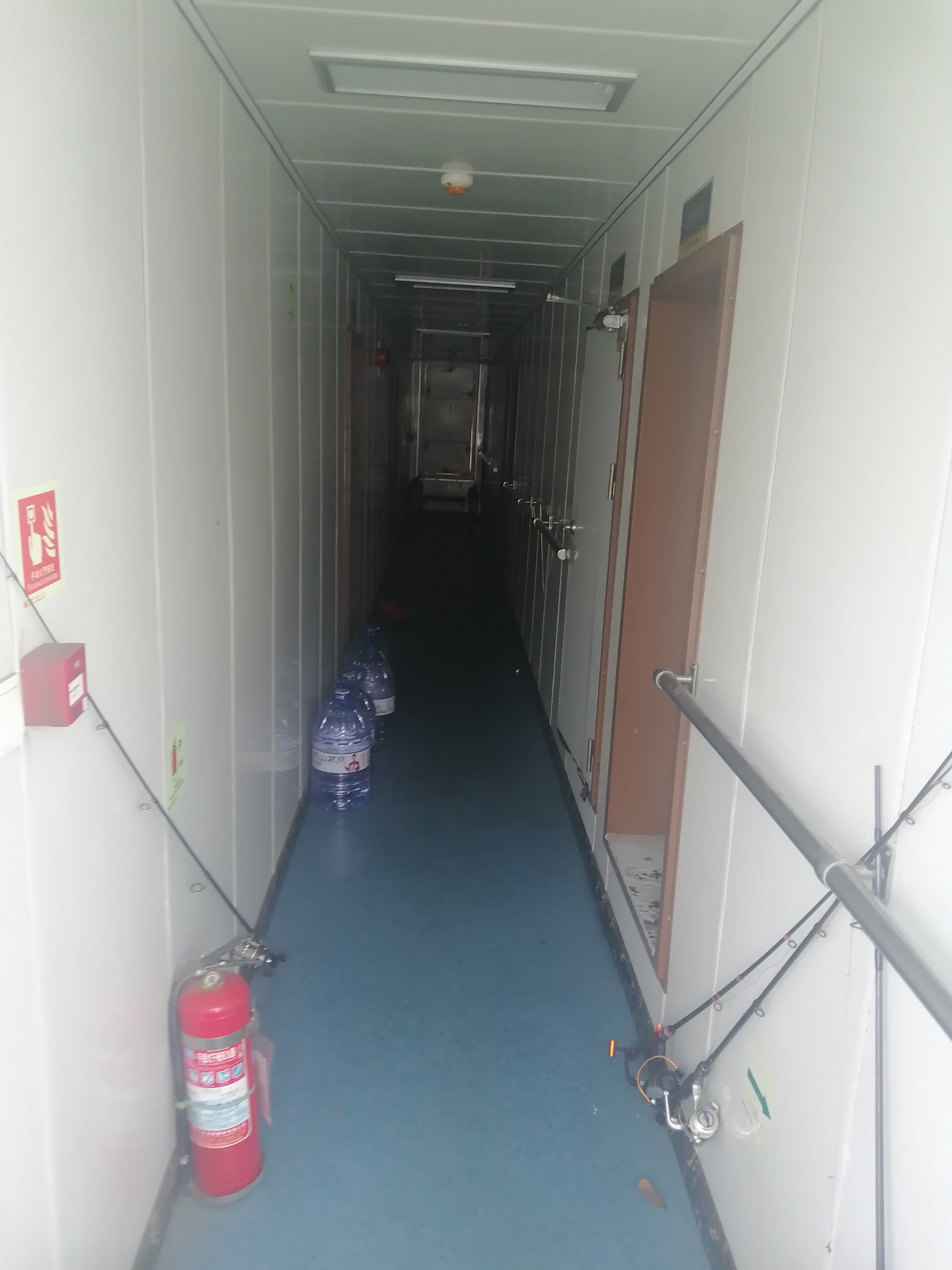 出售12000吨甲板货驳