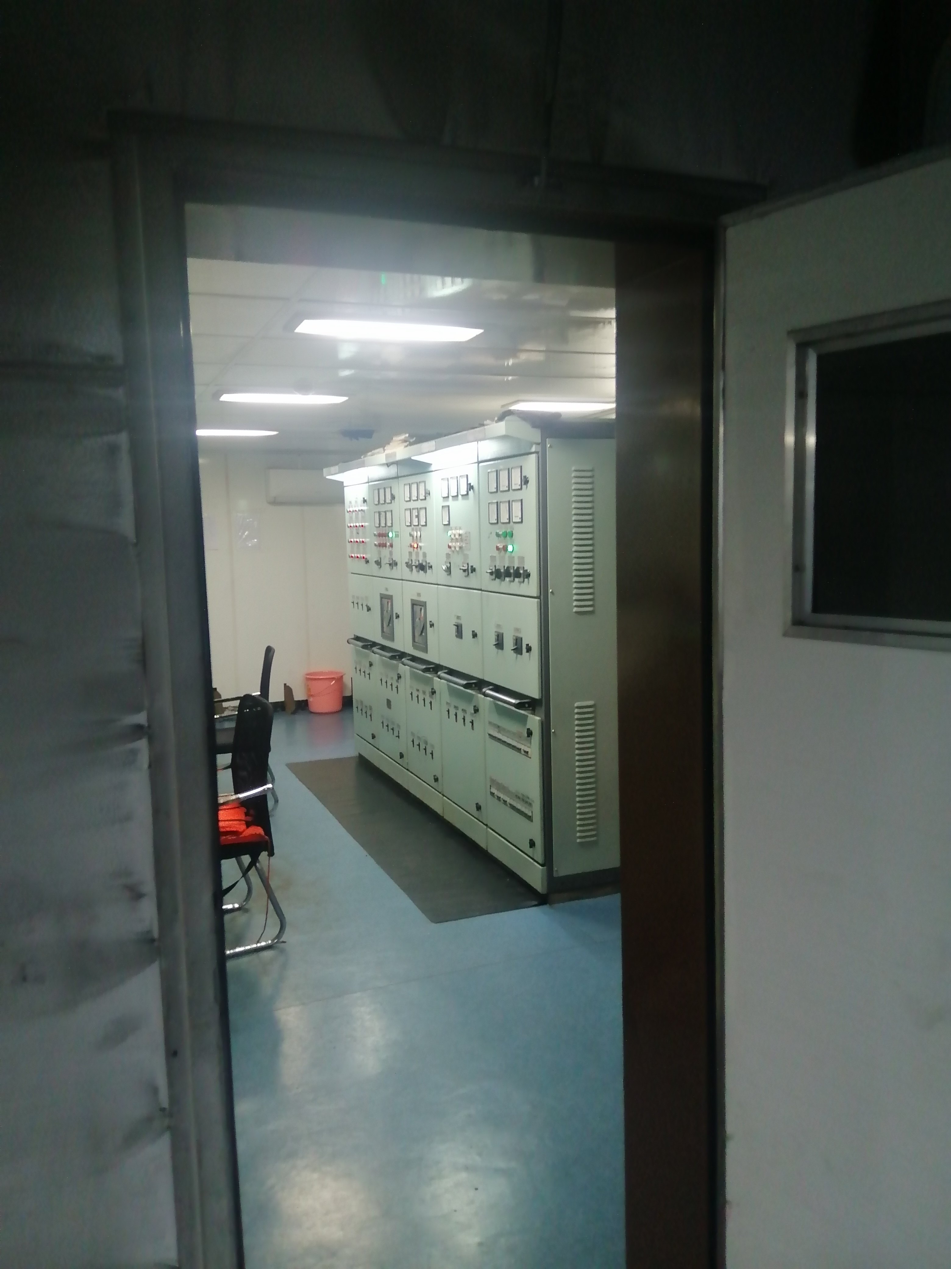 出售12000吨甲板货驳