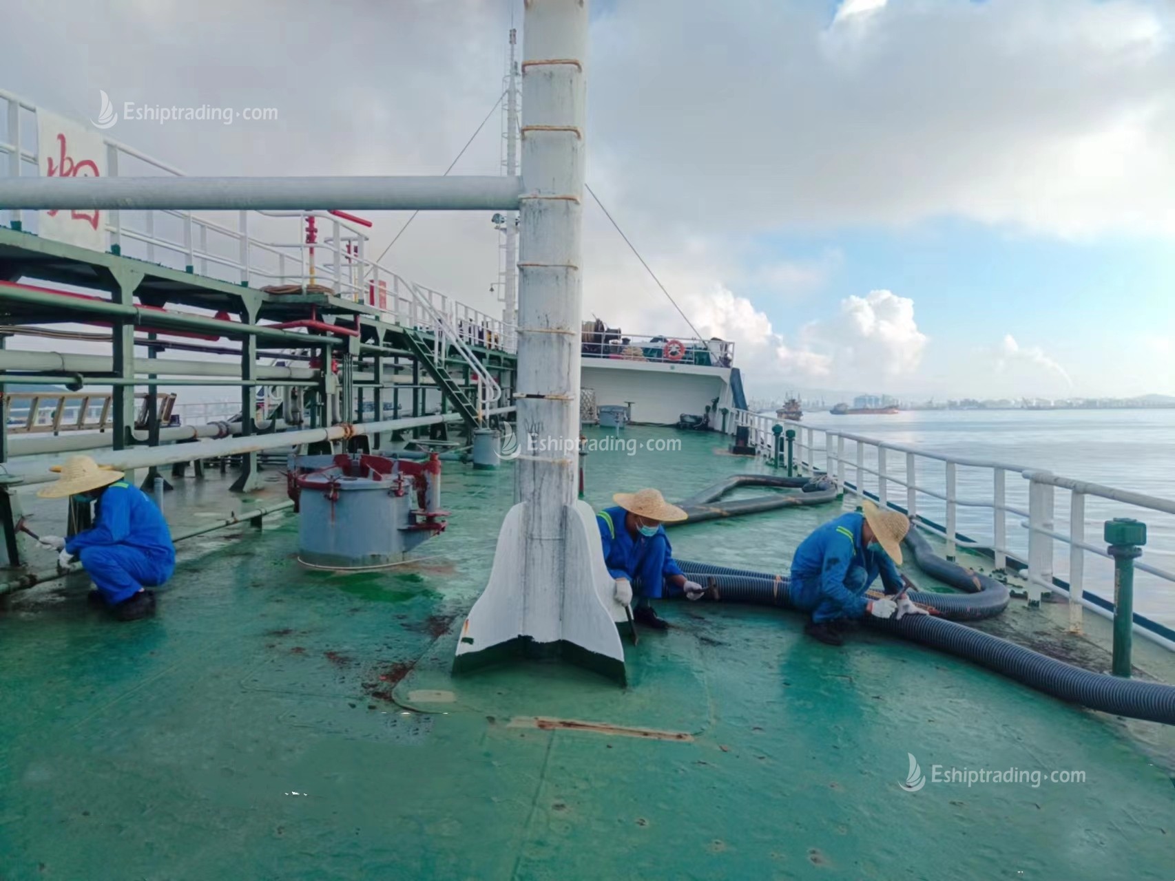3800 T Product Oil Tanker For Sale