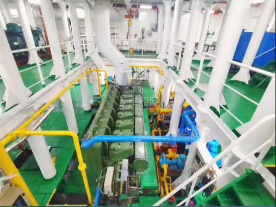 出售18256吨甲板货驳