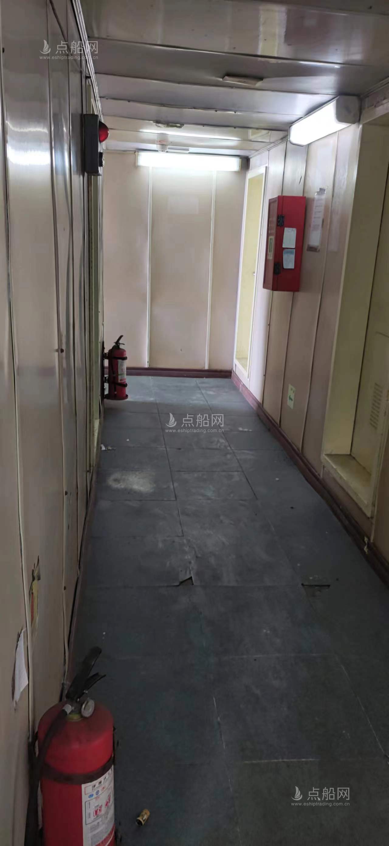 出售17700吨散货船