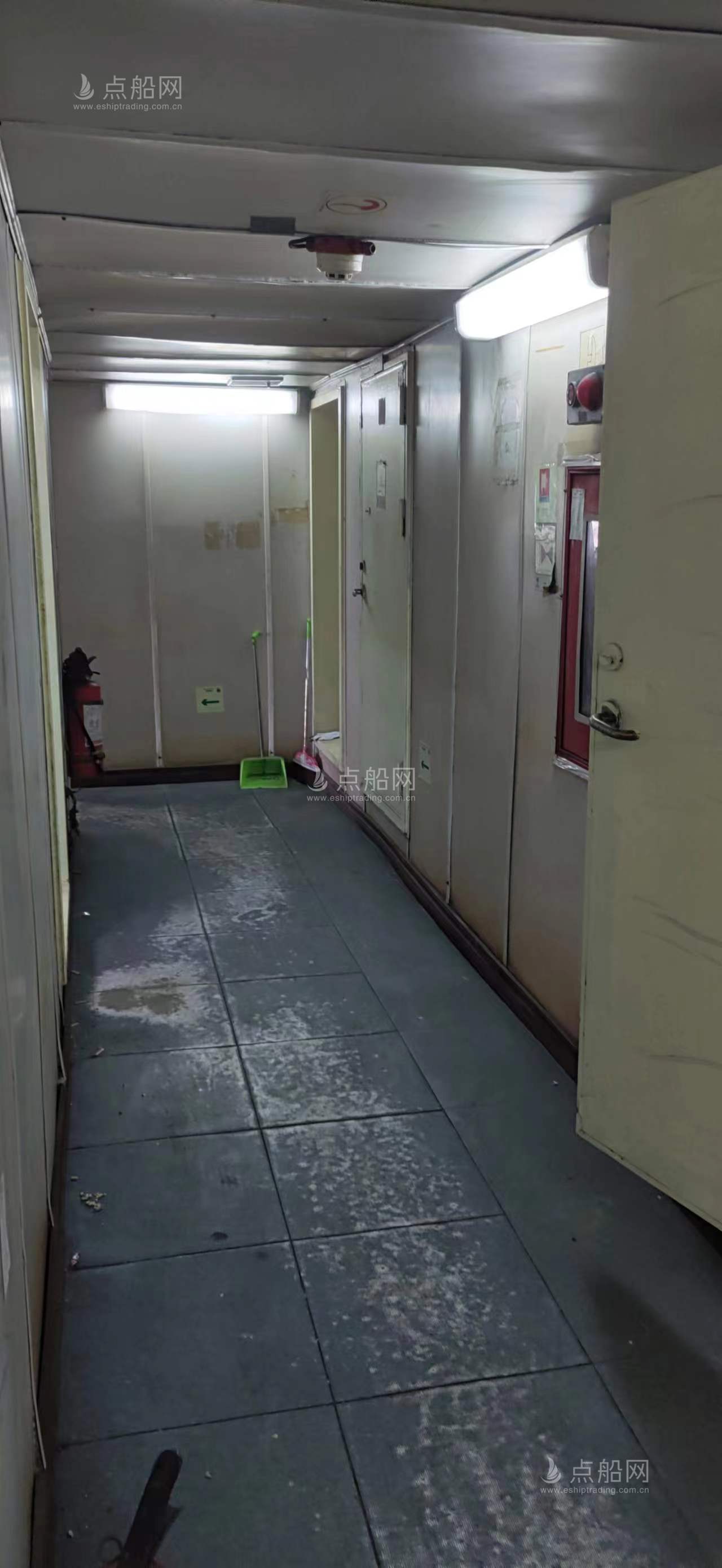 出售17700吨散货船