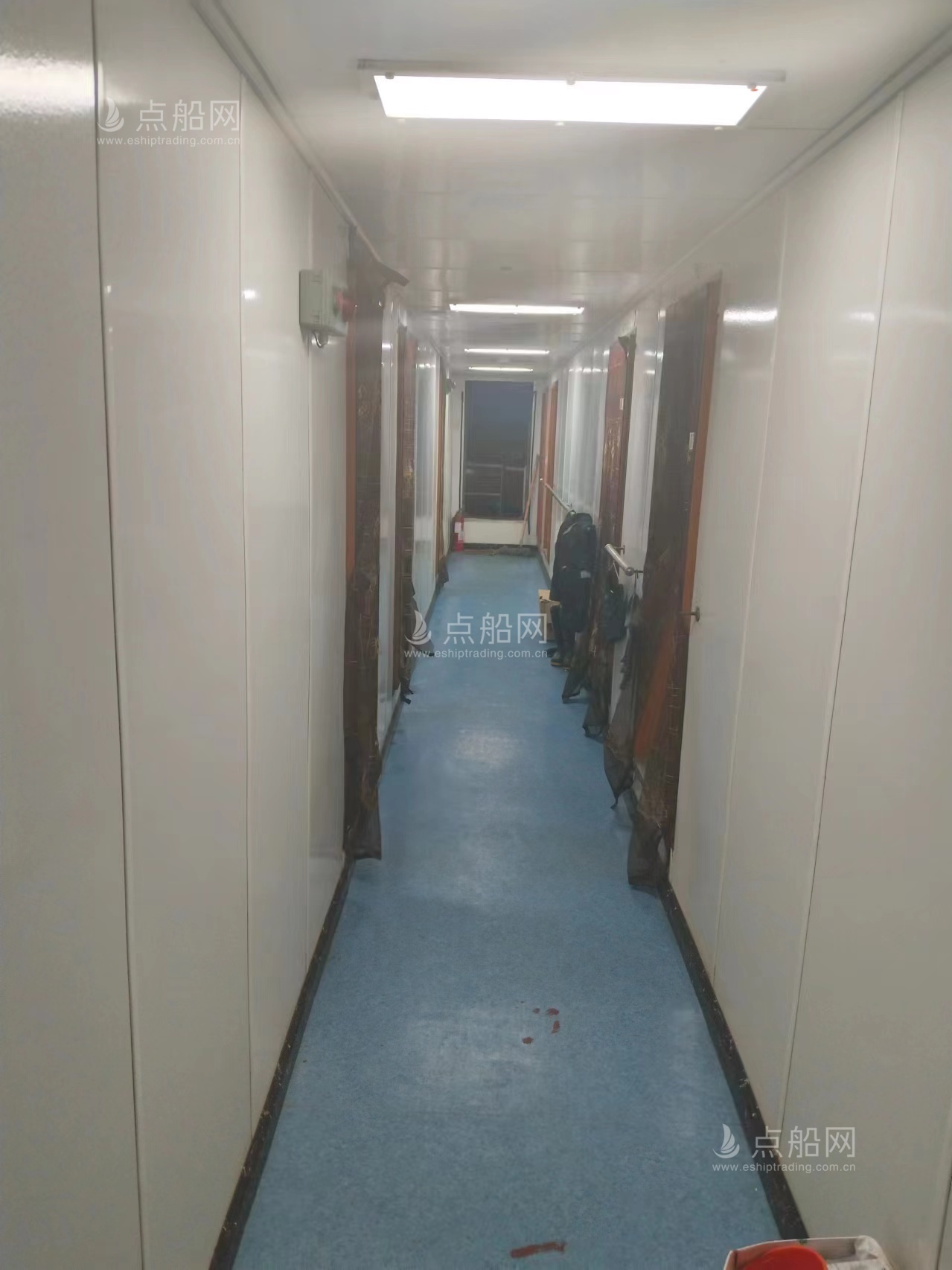 出售6060吨甲板货驳