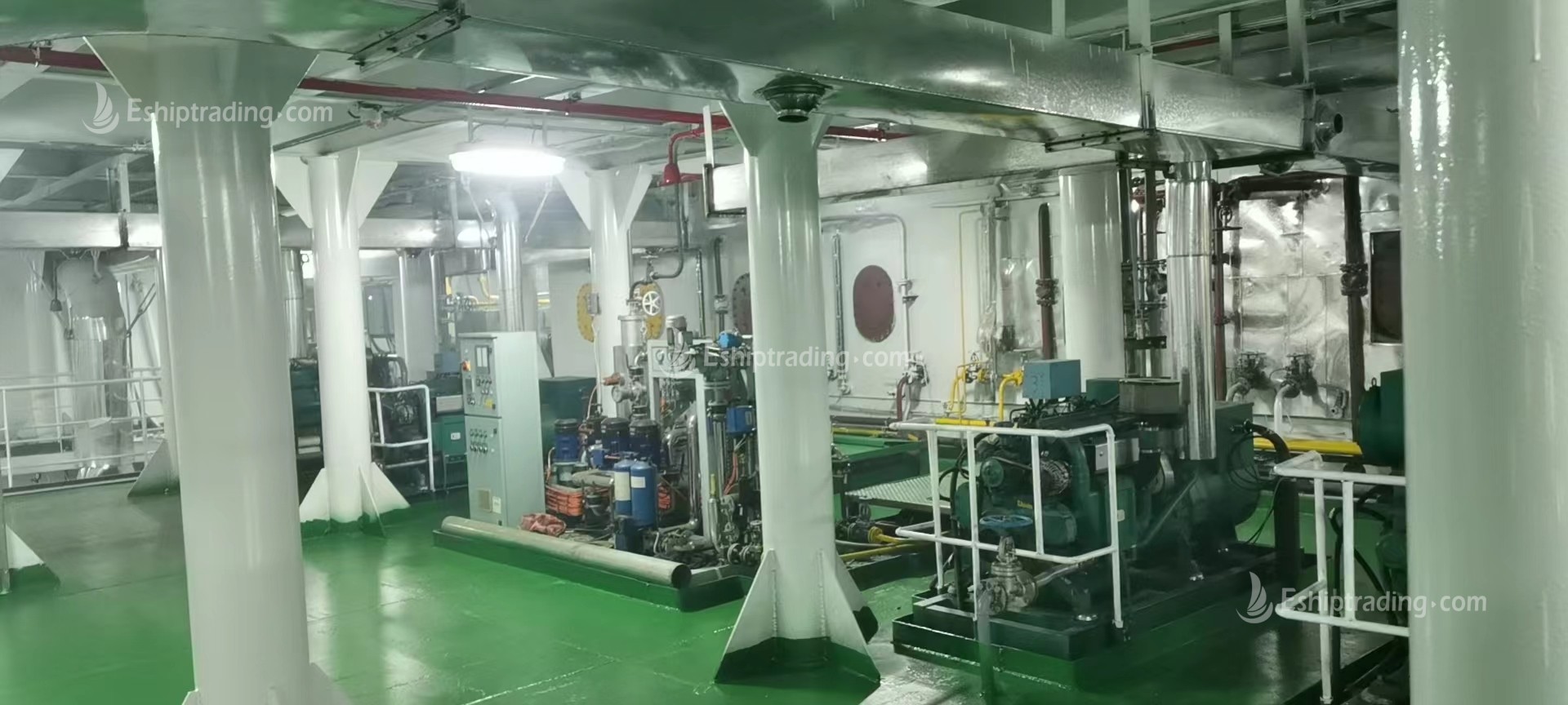 13720 T Deck Barge /LCT For Sale