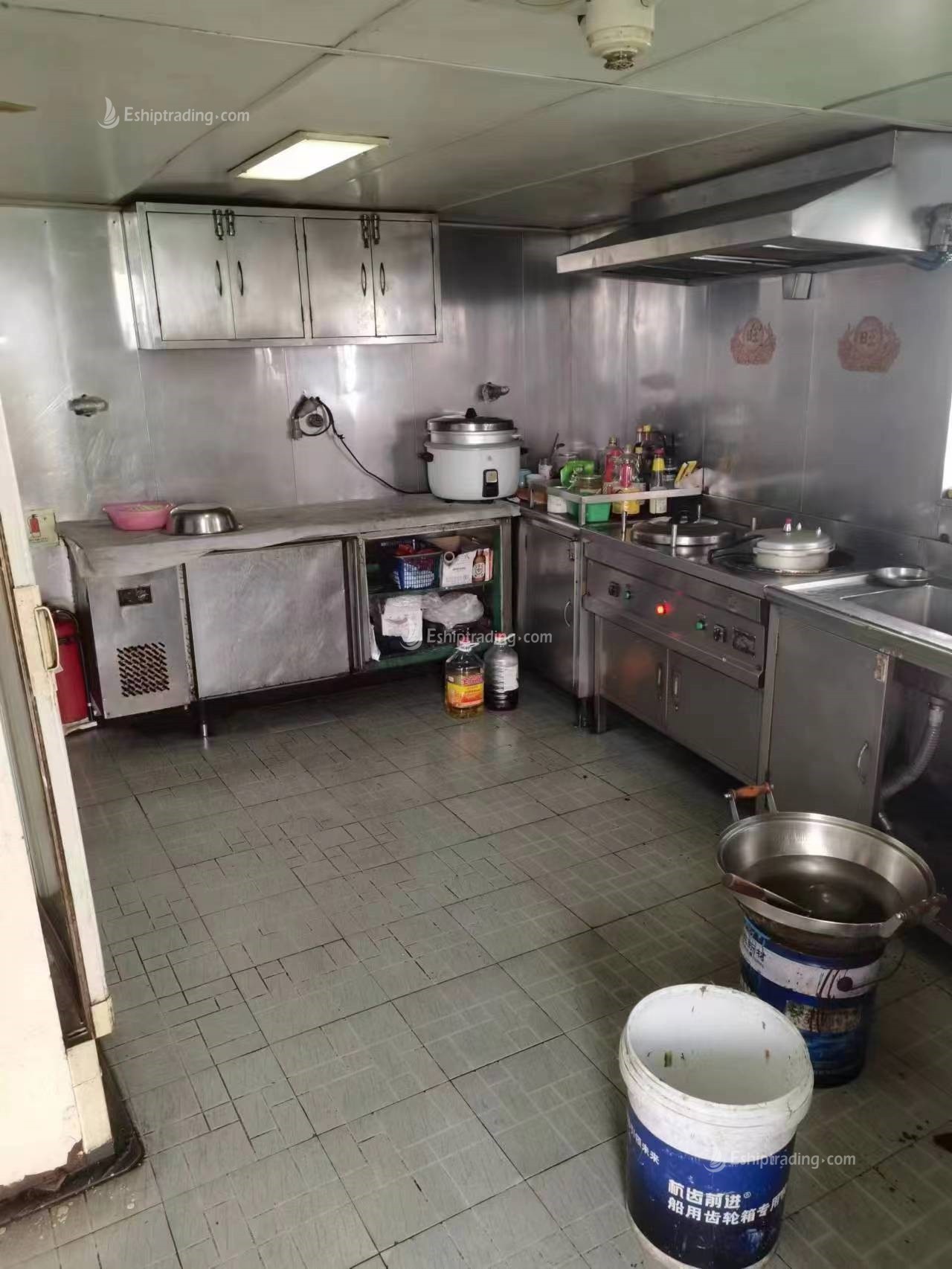 4770 T Product Oil Tanker For Sale