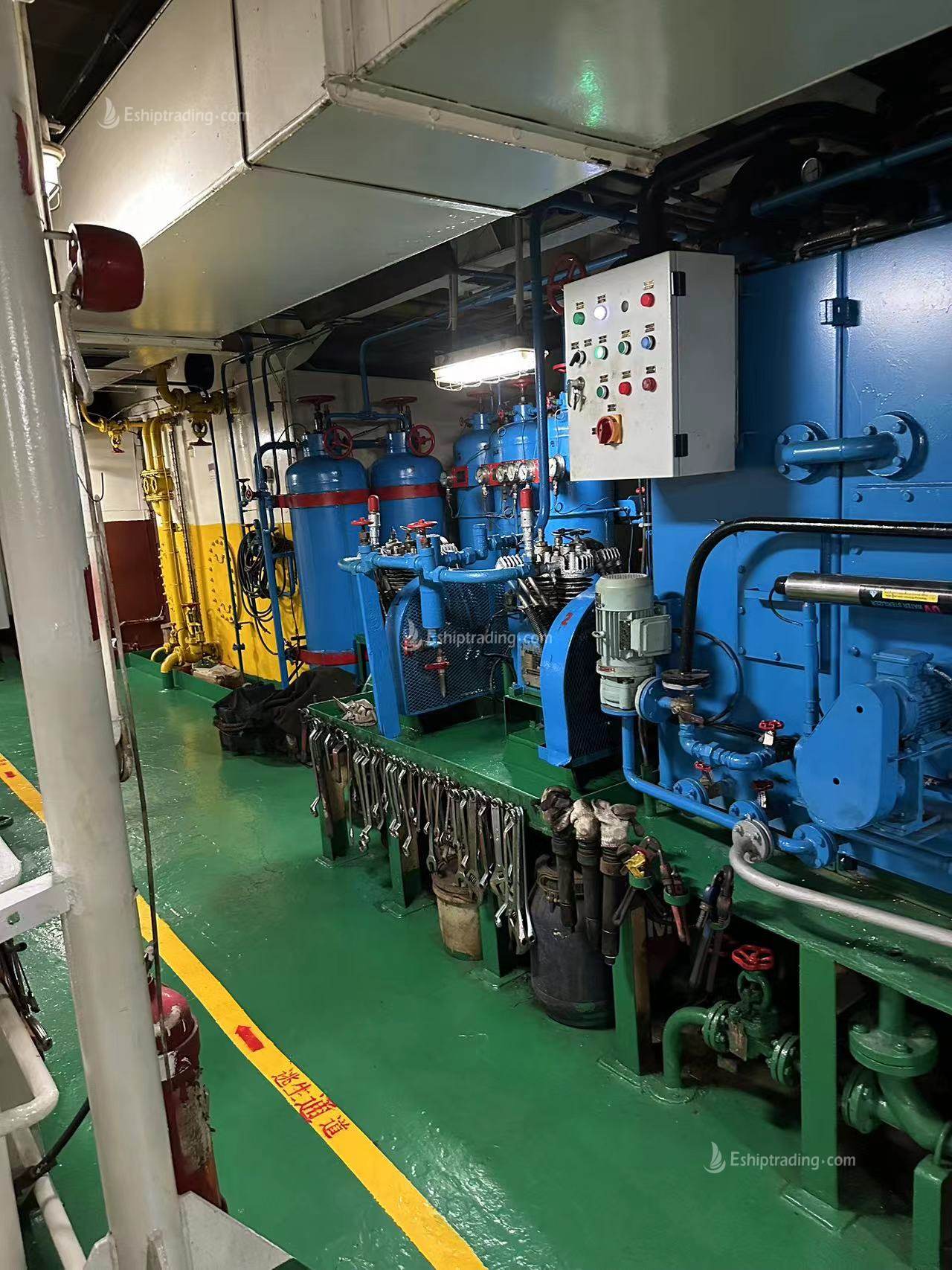 7500 T Product Oil Tanker For Sale