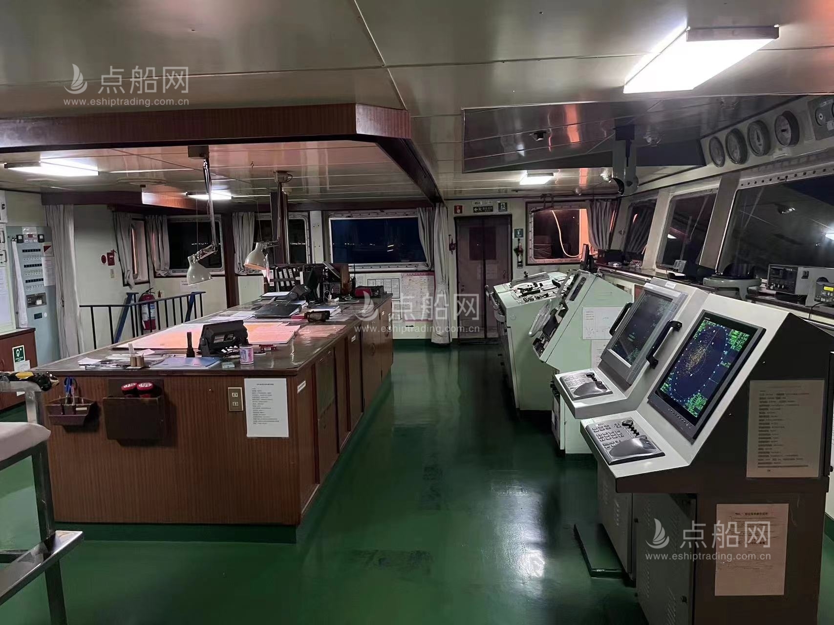 出售583辆轿车滚装船