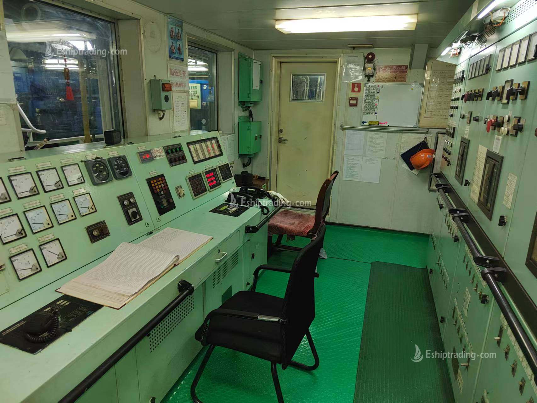 4500 T Product Oil Tanker For Sale