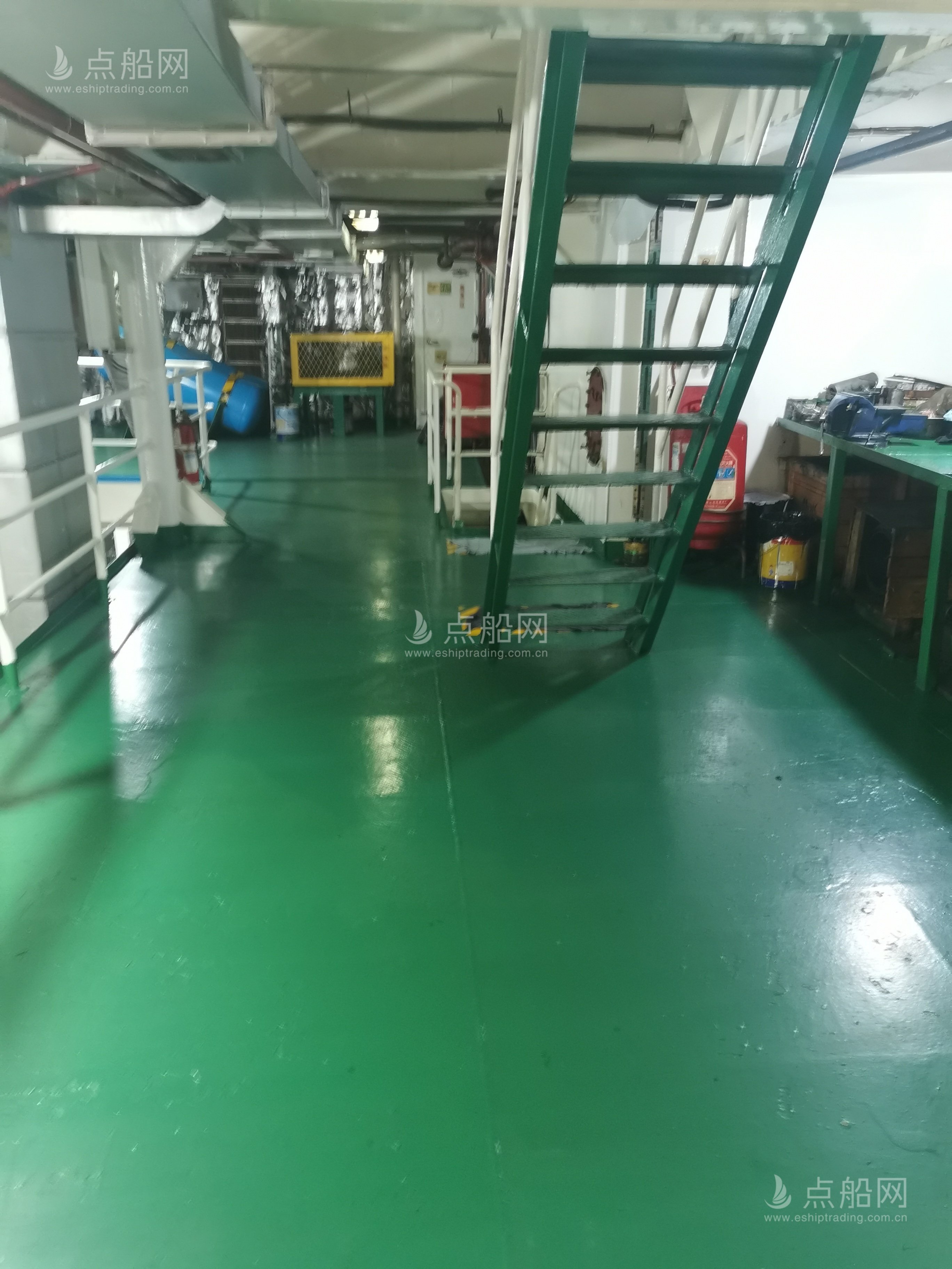 出售15200吨散货船