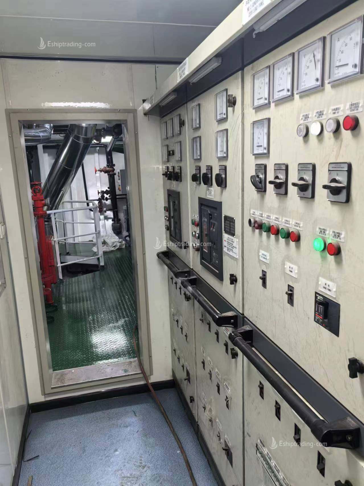 3657 T Deck Barge /LCT For Sale