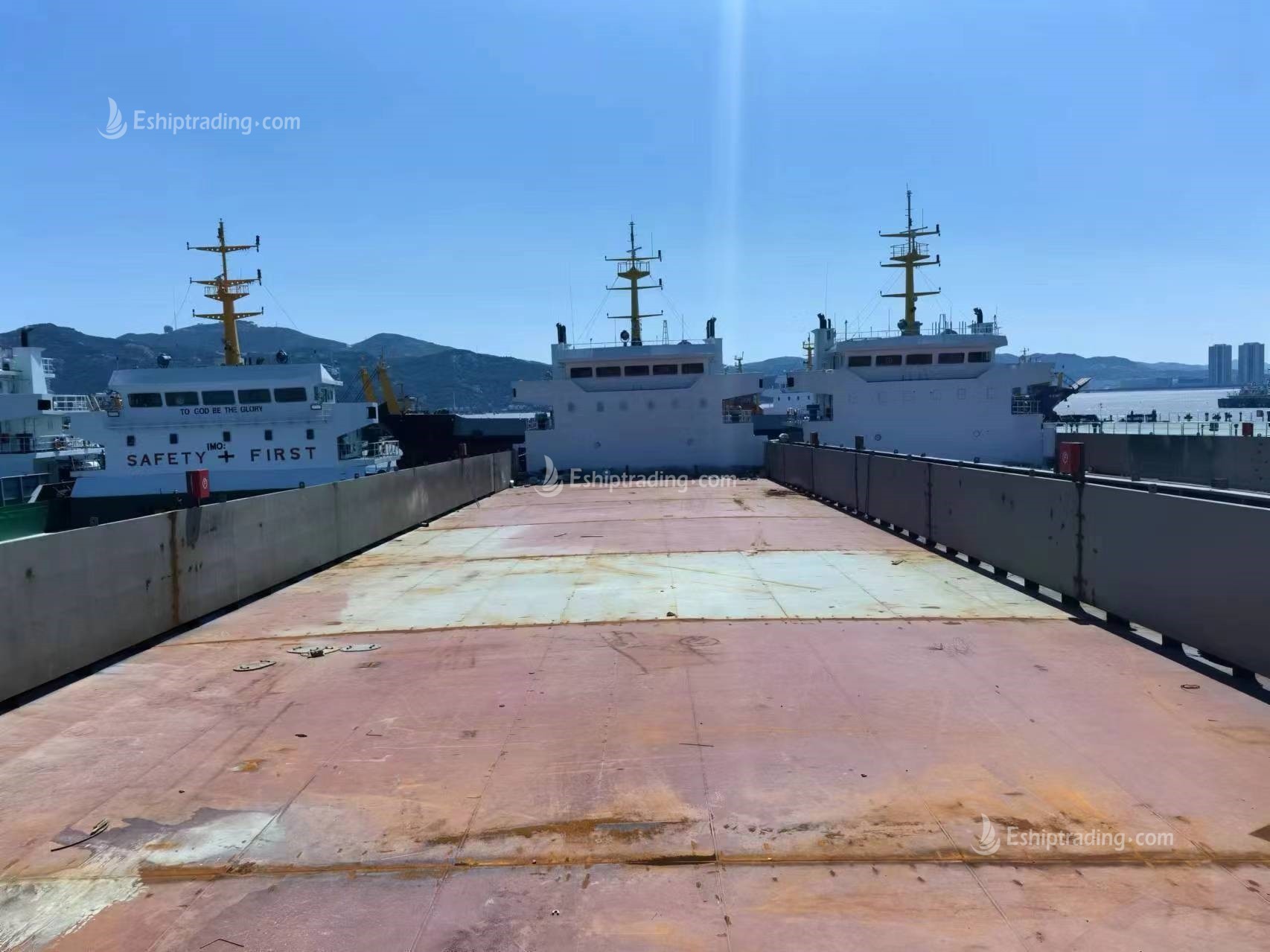 3657 T Deck Barge /LCT For Sale