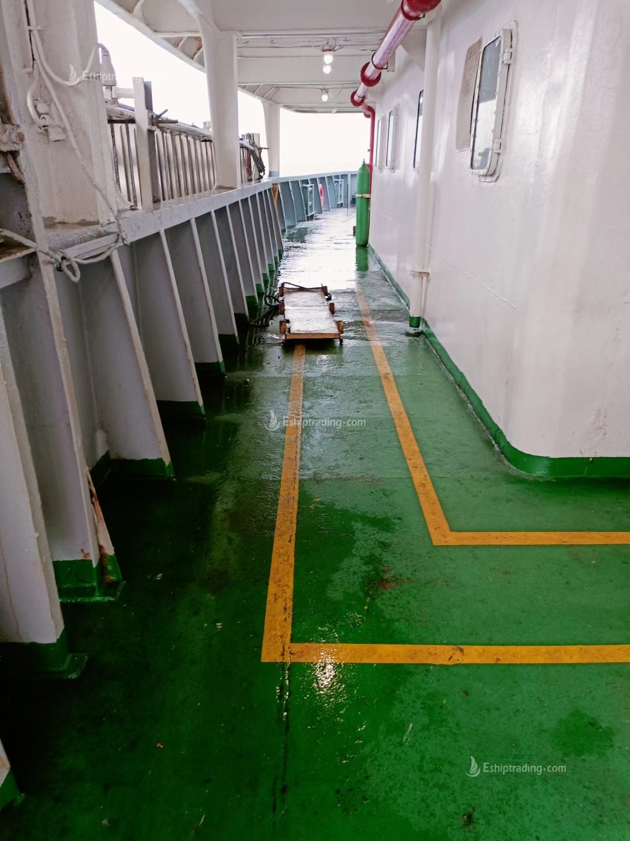 644 TEU Container Ship For Sale