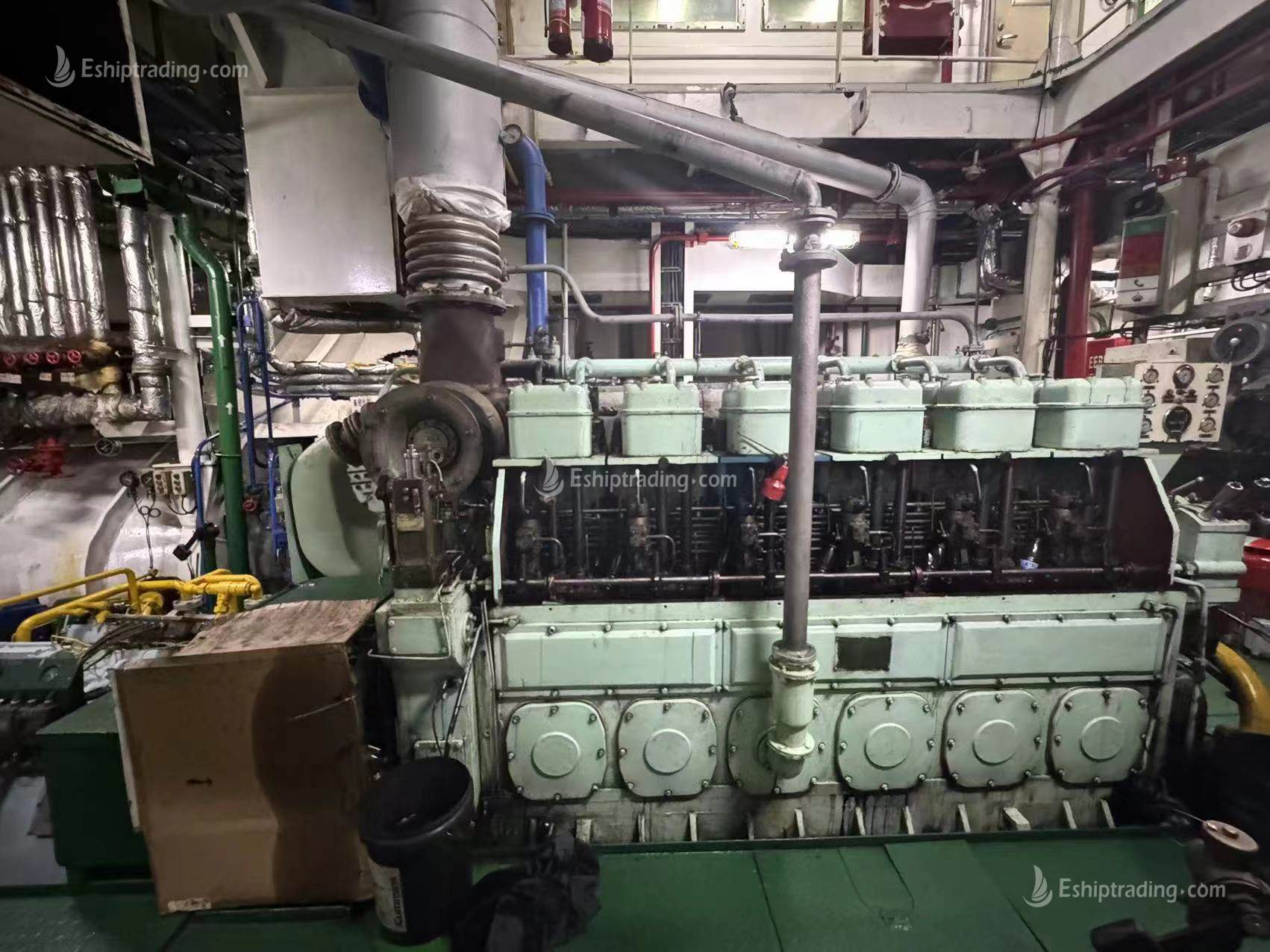 1700 T Product Oil Tanker For Sale