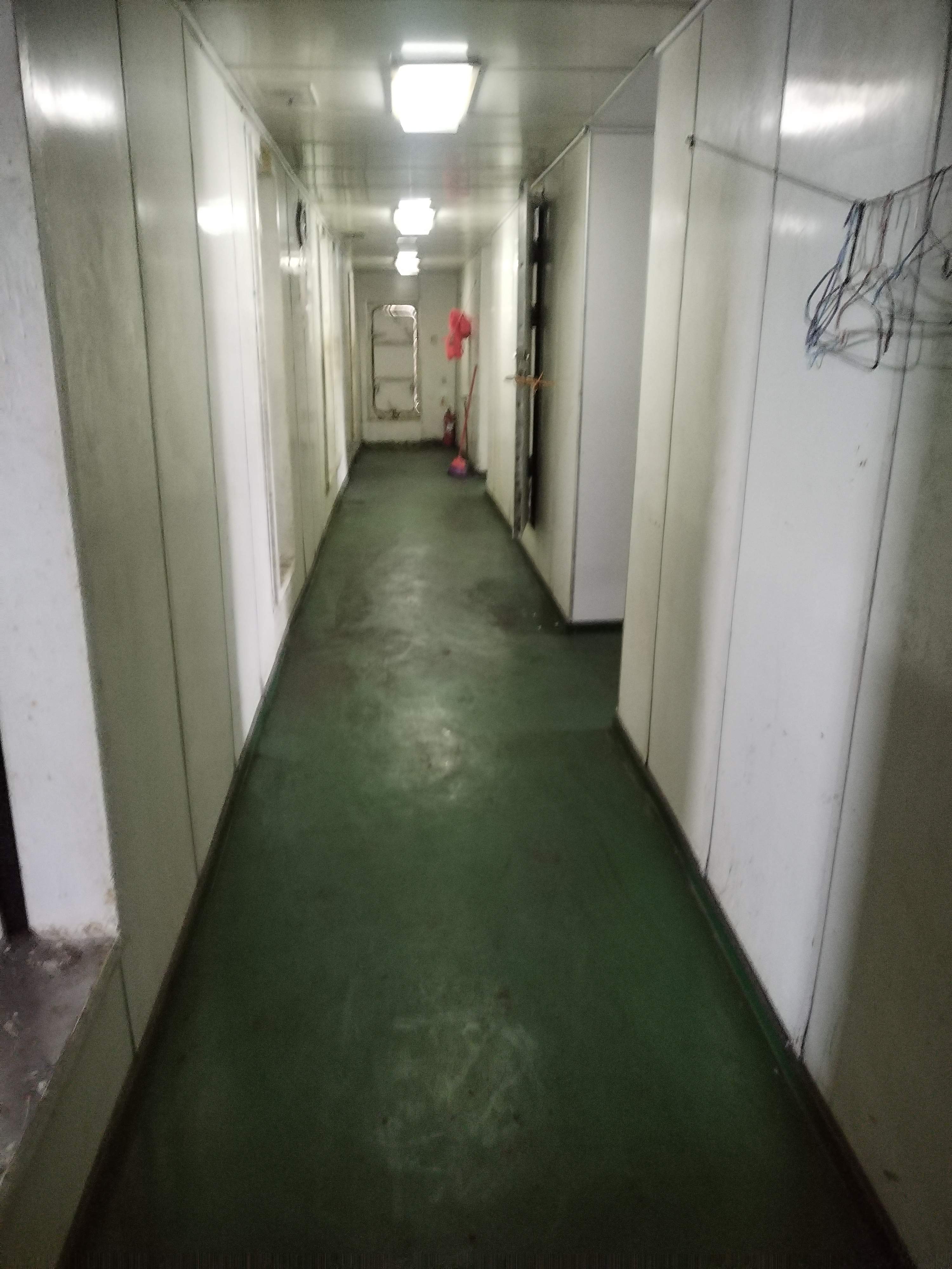 出售13366吨散货船