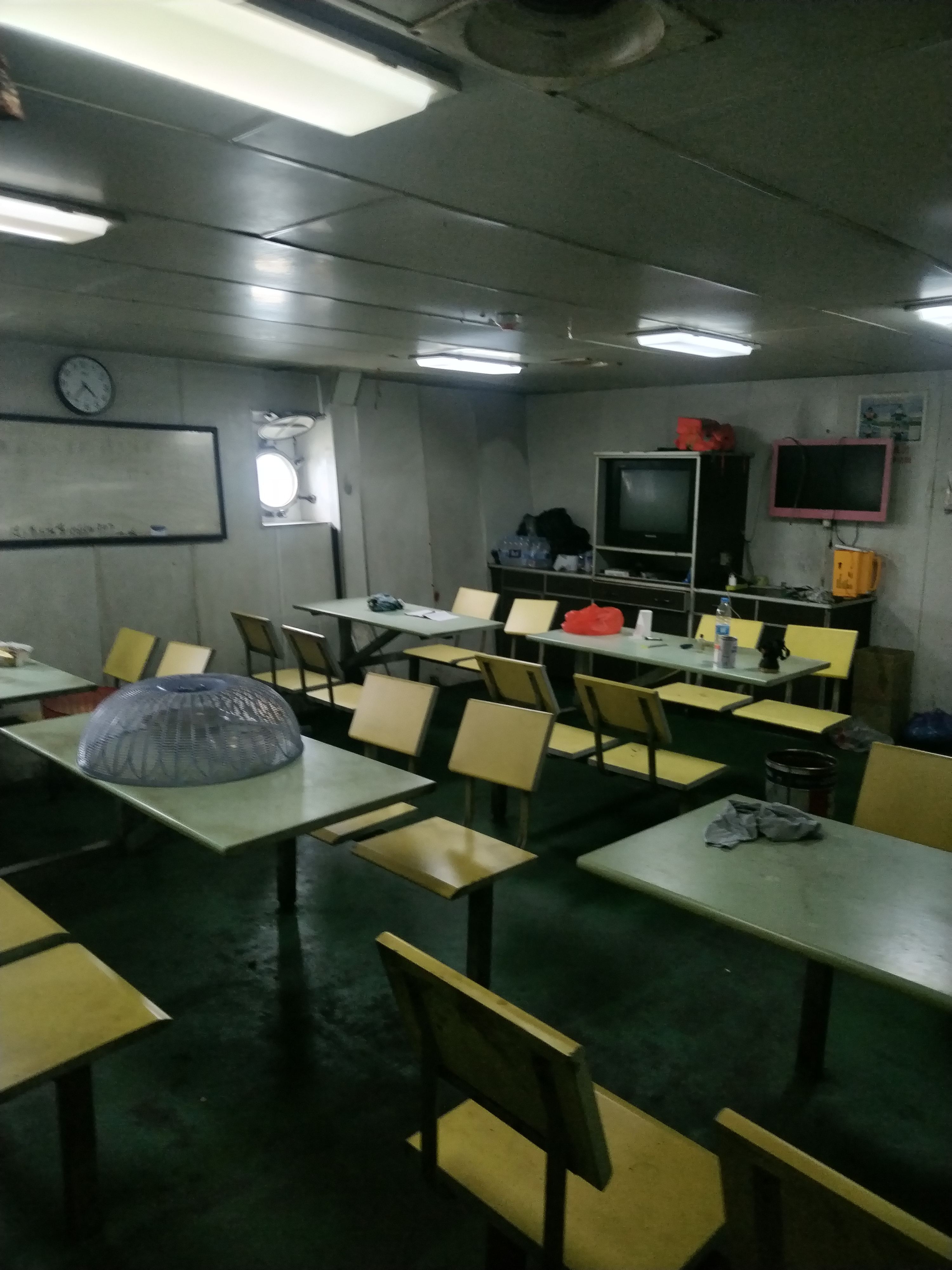 出售13366吨散货船