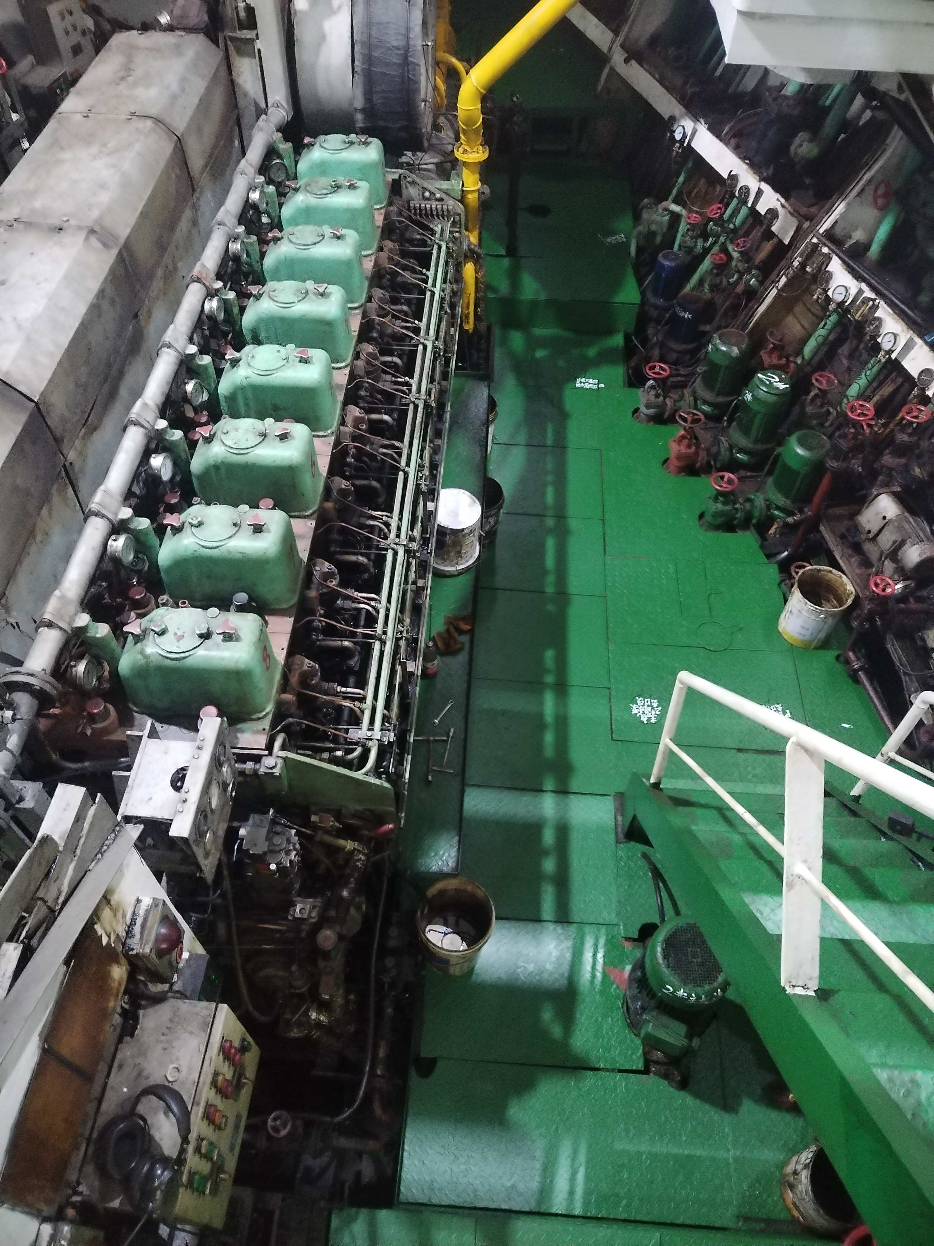 出售13366吨散货船