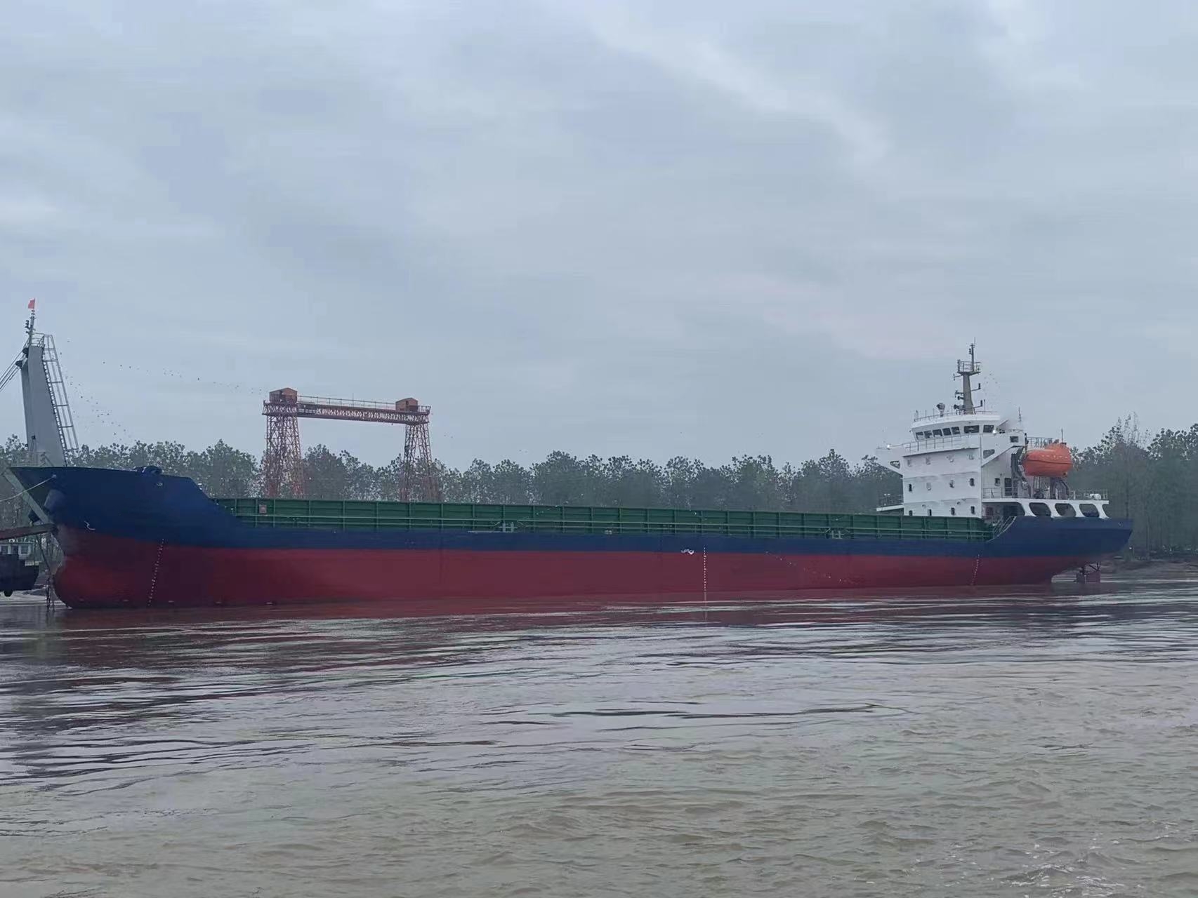 出售5027吨甲板货驳