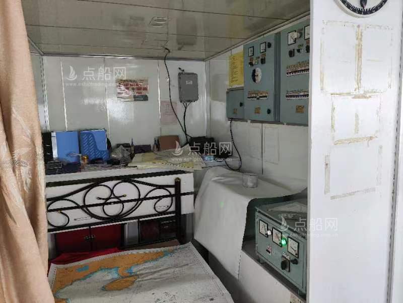 出售5080吨甲板货驳