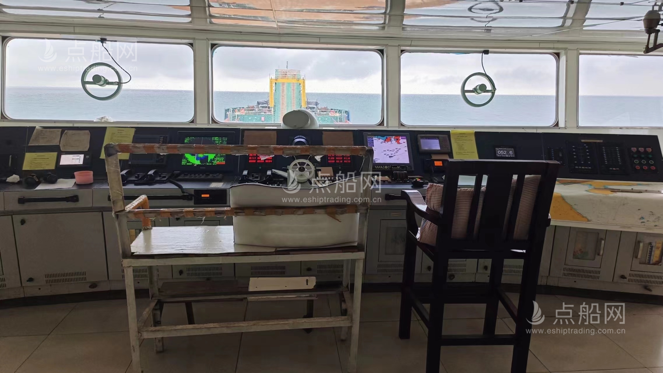 出售5080吨甲板货驳