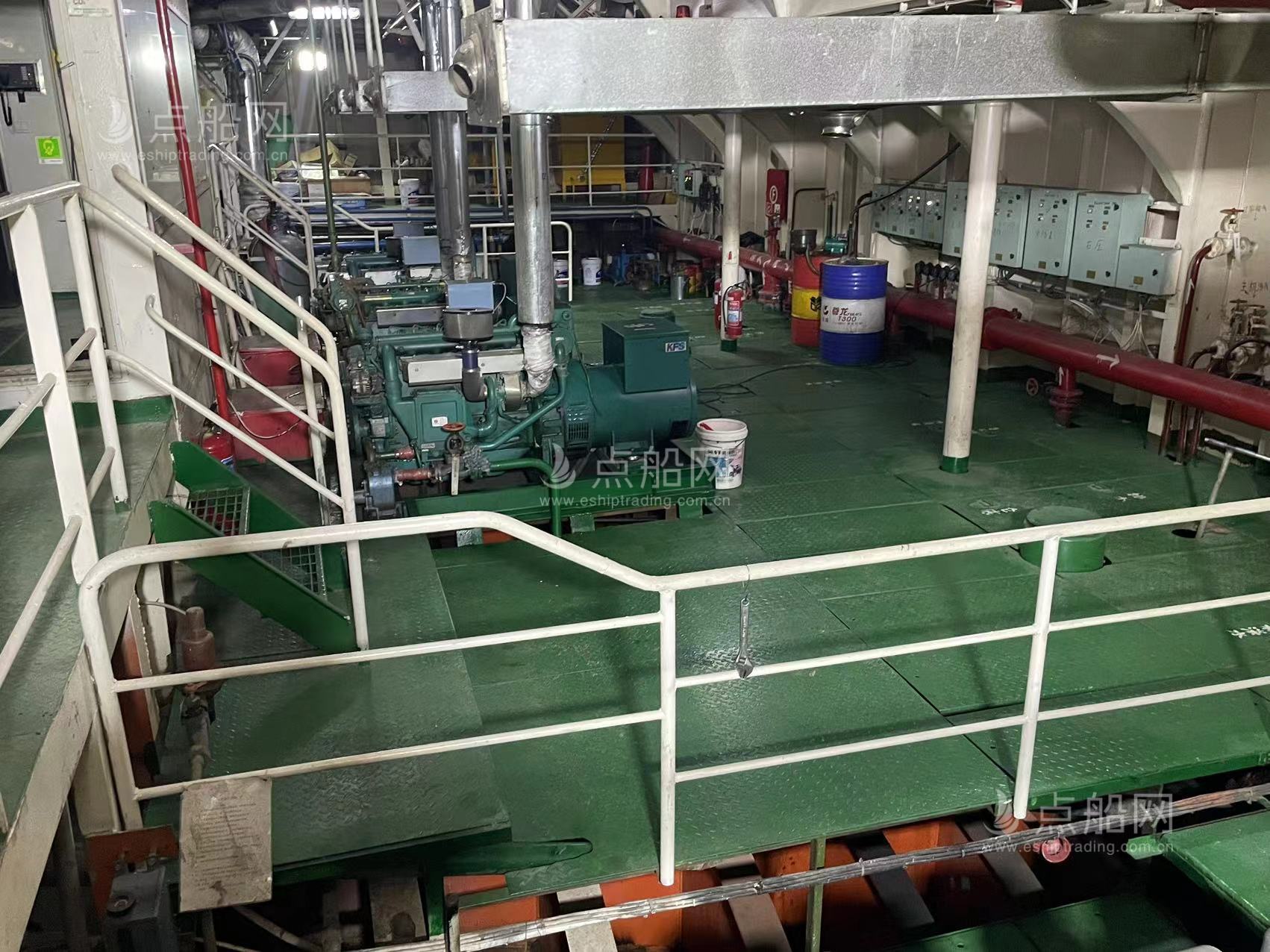 出售5080吨甲板货驳