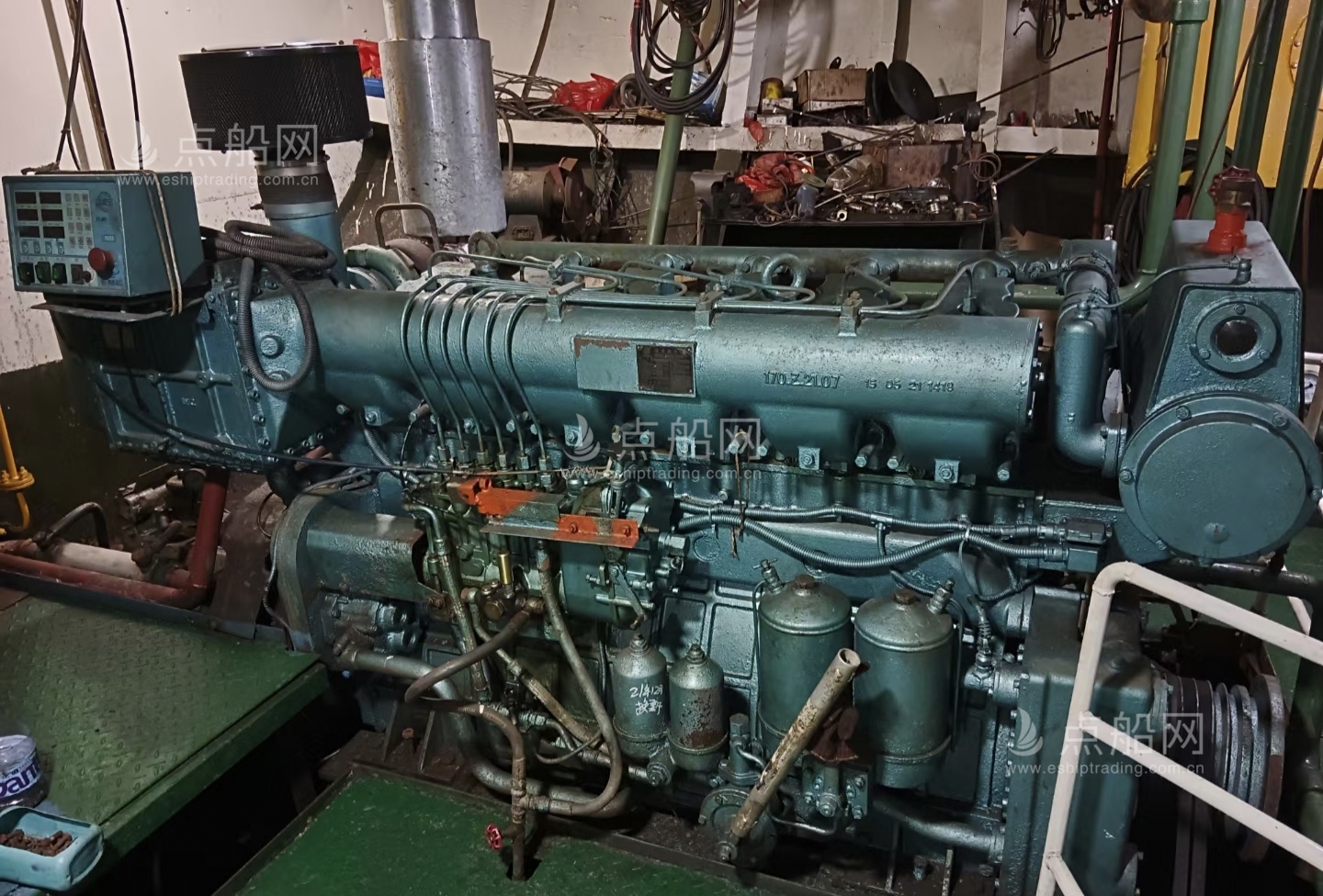 出售100吨全回转浮吊