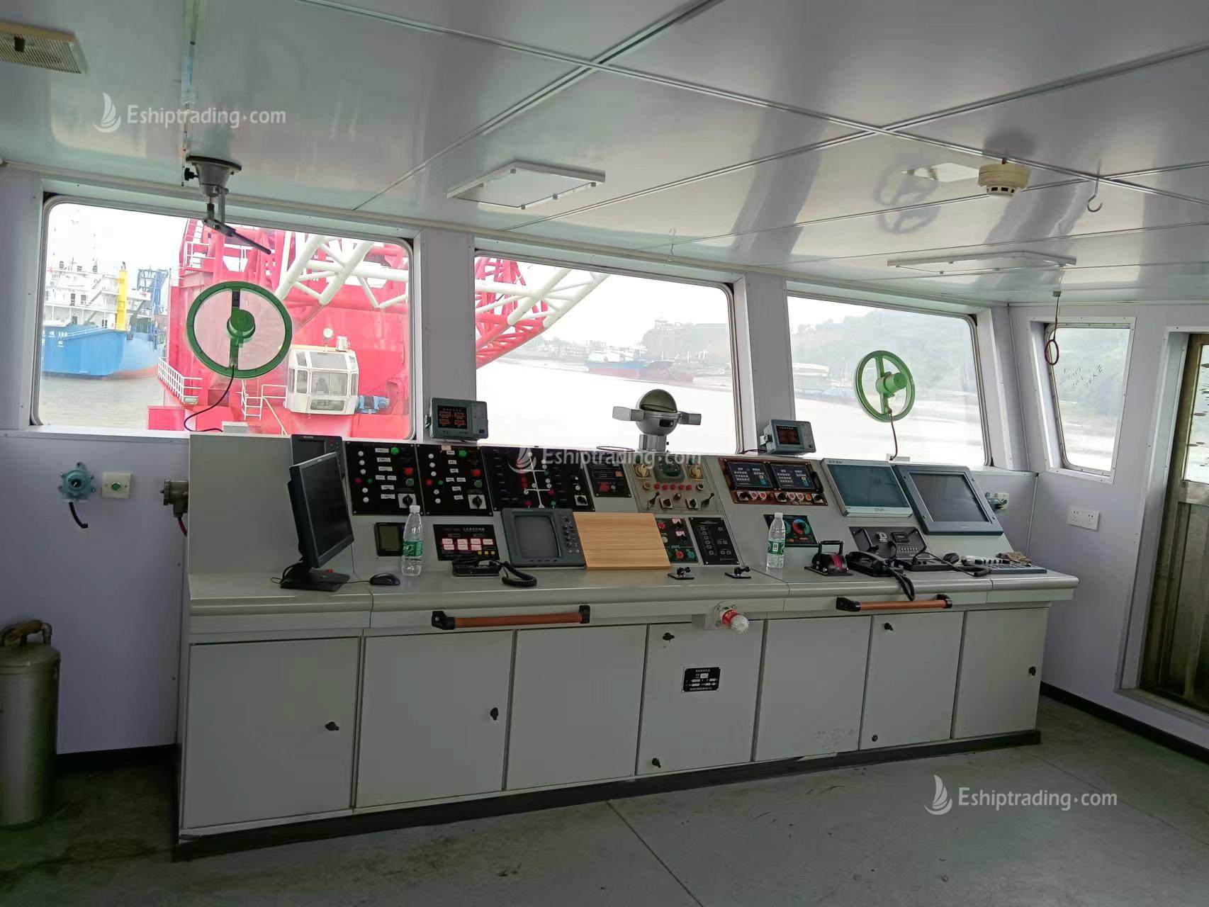 450 T Fully Revolving Floating Crane For Sale