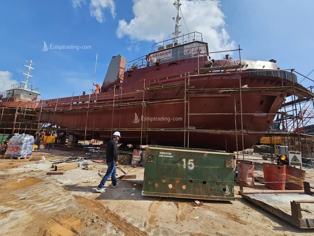 2400 PS Coastal Tug For Sale