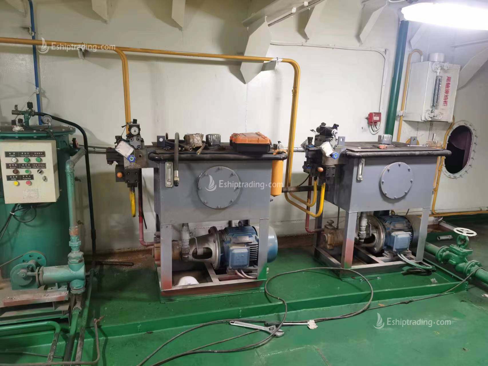 8000 T Deck Barge /LCT For Sale