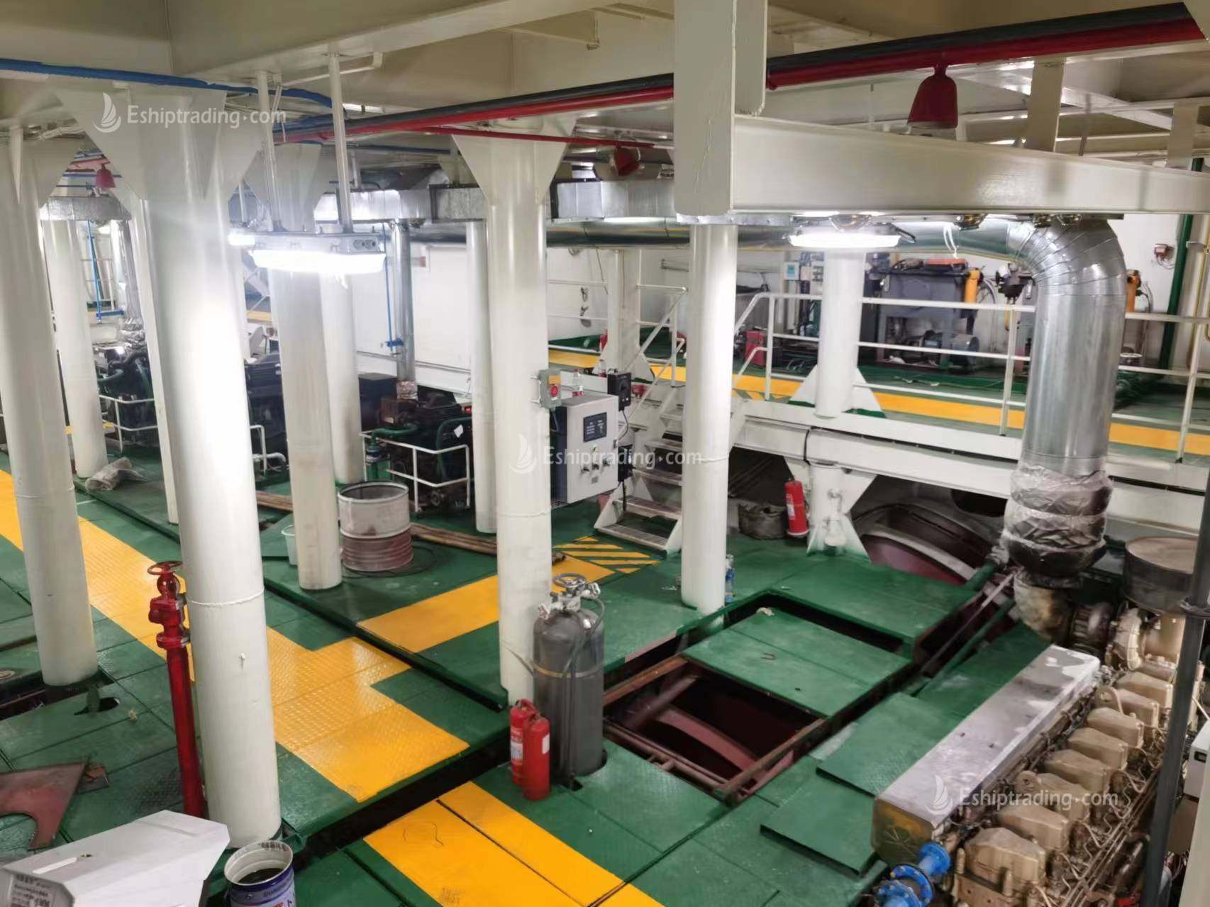 8000 T Deck Barge /LCT For Sale