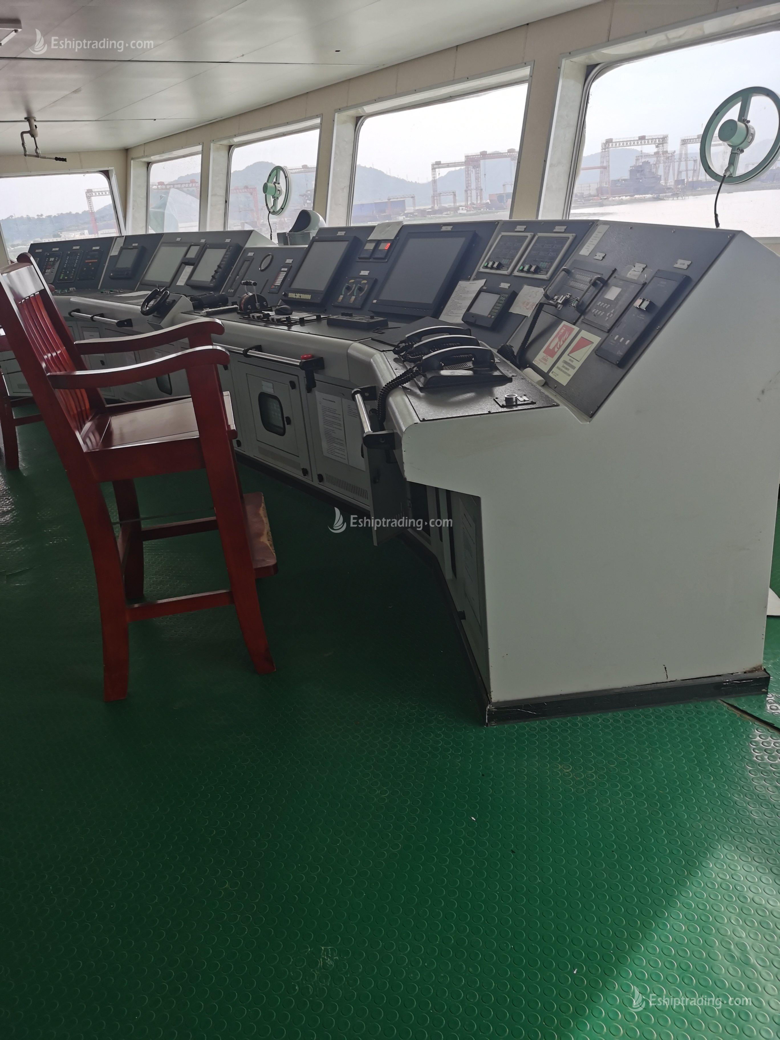 3295 T Deck Barge /LCT For Sale