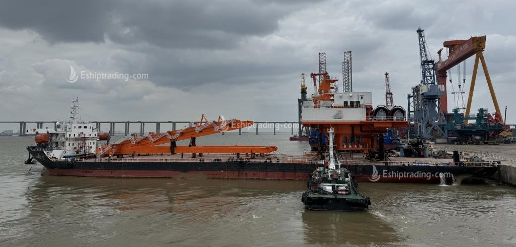 8000 T Deck Barge /LCT For Sale