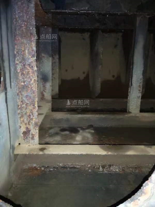 出售3700吨杂货船