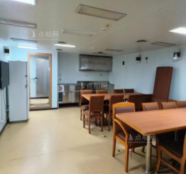 出售7250马力三用拖轮