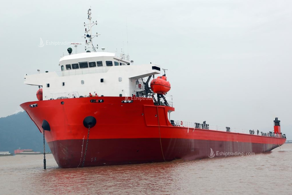 8400 T Deck Barge /LCT For Sale