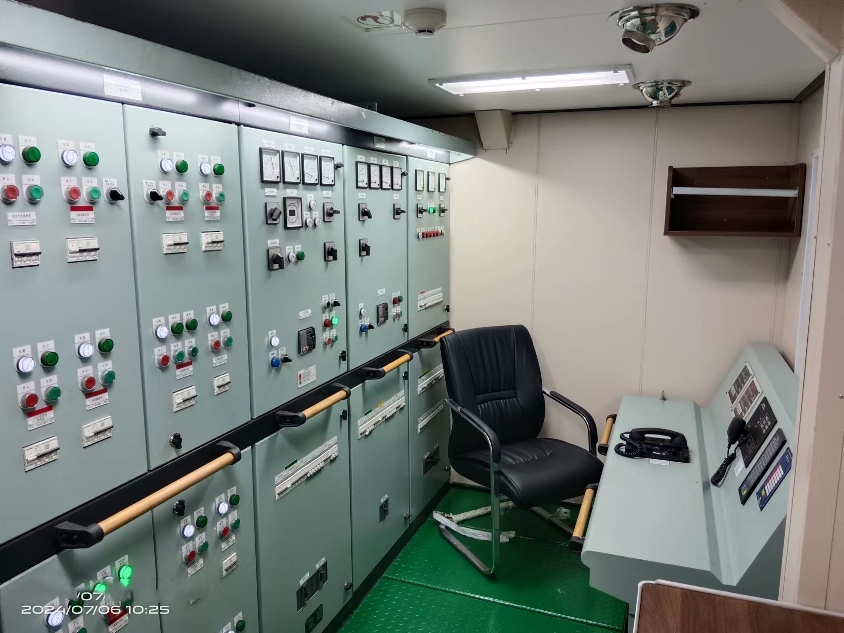 出售2448马力普通拖轮