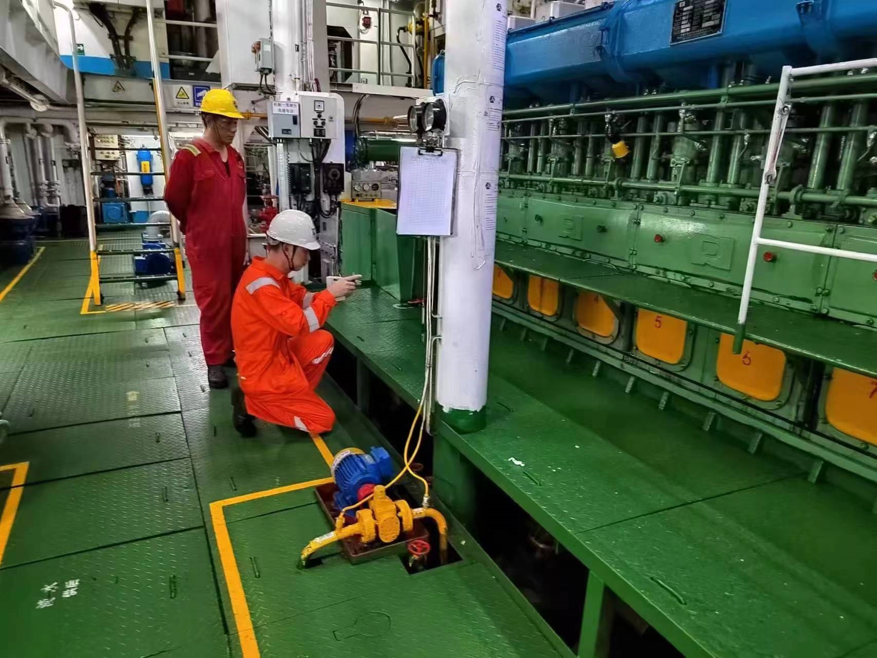 出售6000马力平台供应船