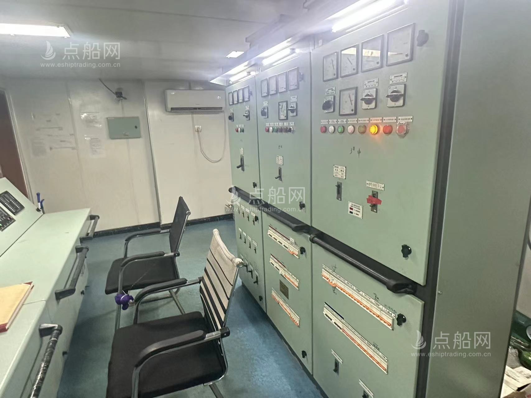 出售6060吨甲板货驳