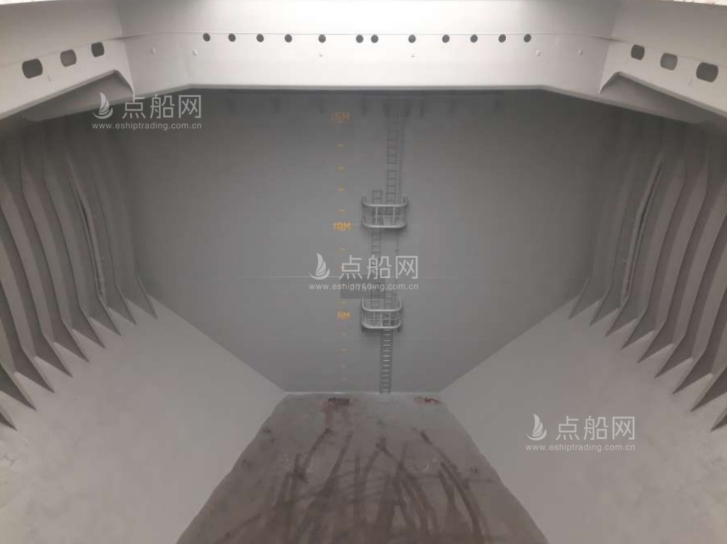 出售58000吨散货船