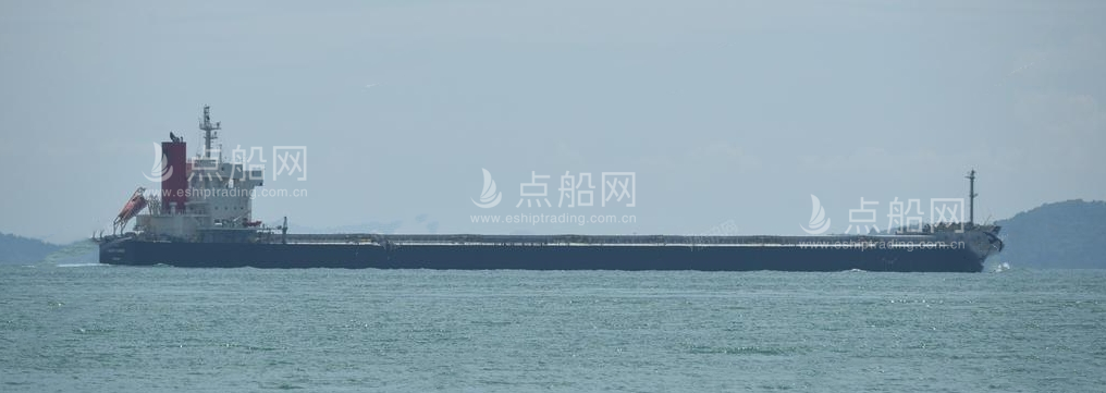 出售82000吨散货船