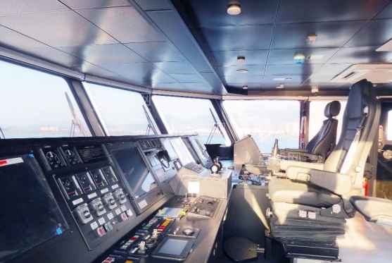 出售280人高速客船