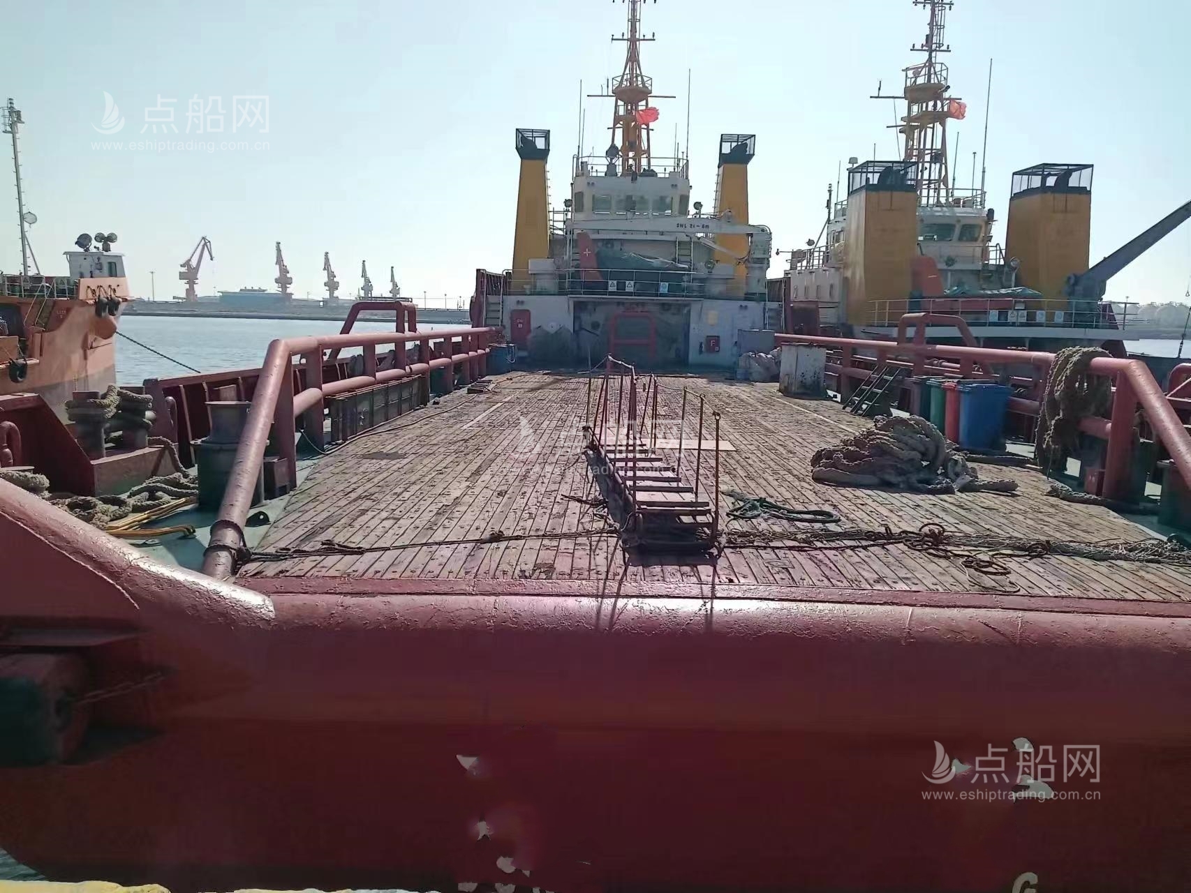 出售4800 马力平台供应船