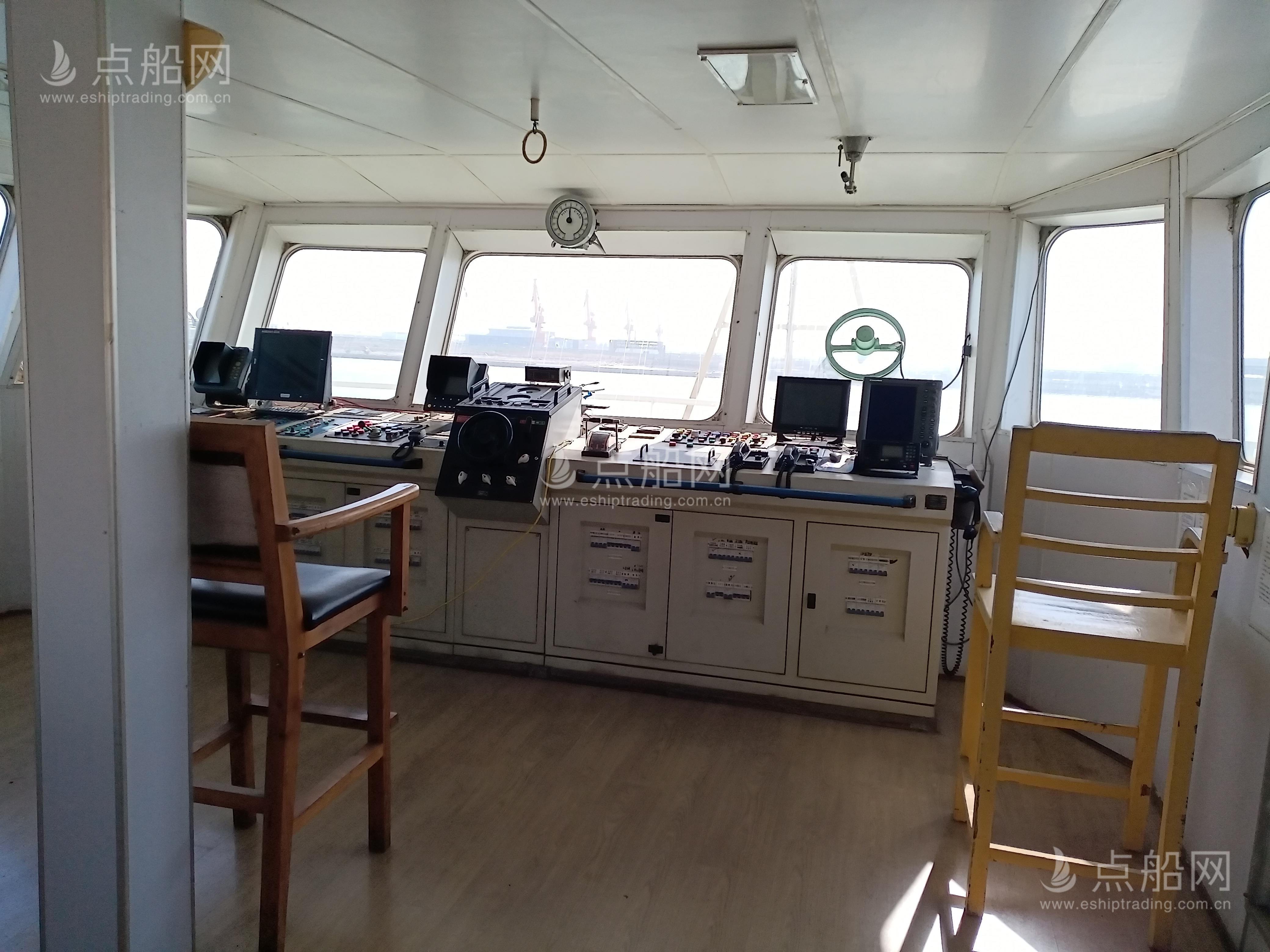 出售4800 马力平台供应船