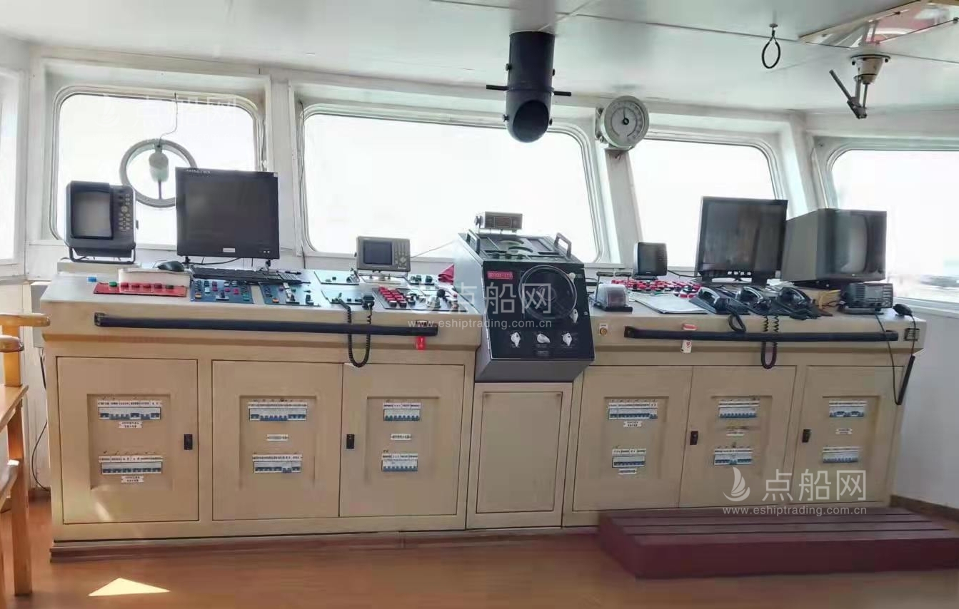 出售4800 马力平台供应船