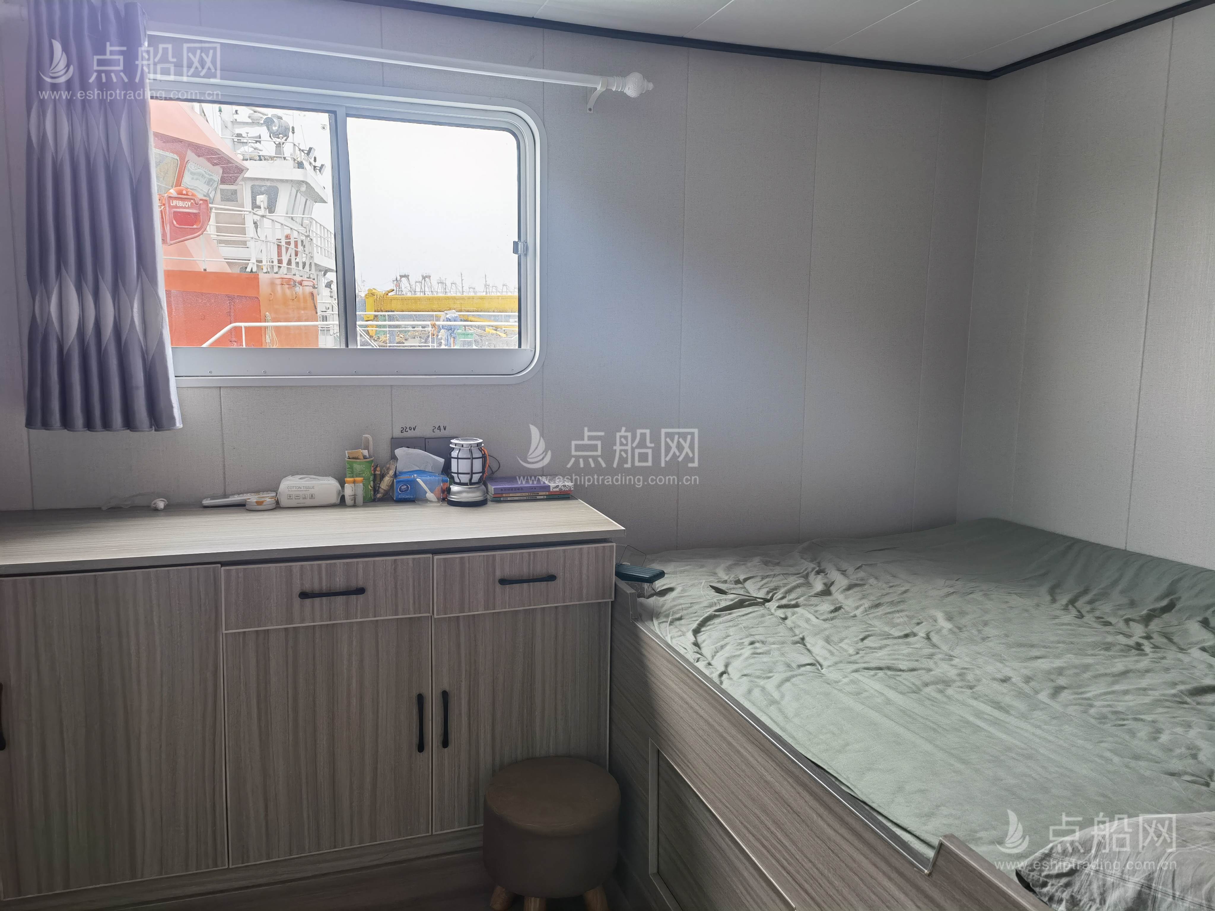 出售42.8米交通船