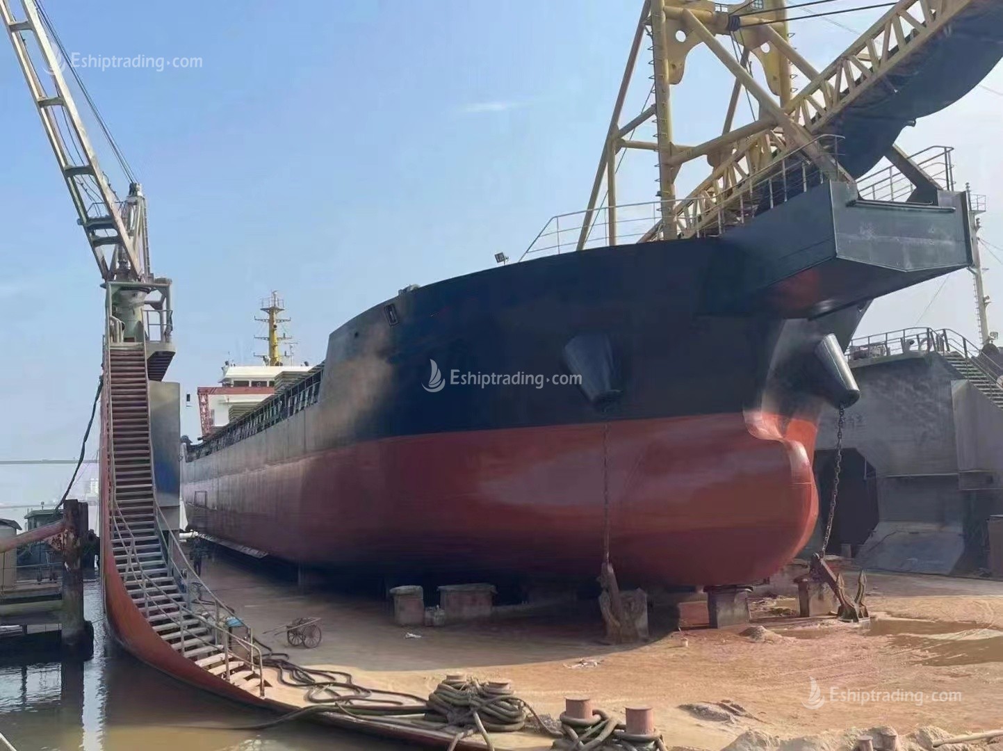 5480 T Sand Carrier  For Sale