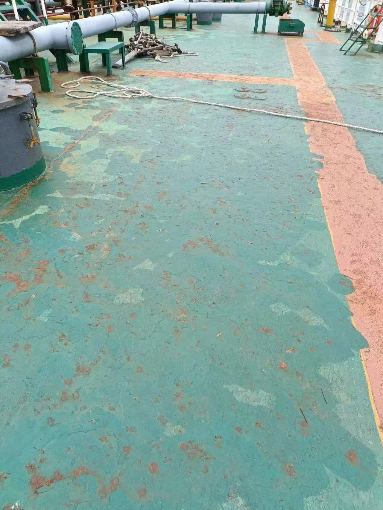 出售7000吨成品油船