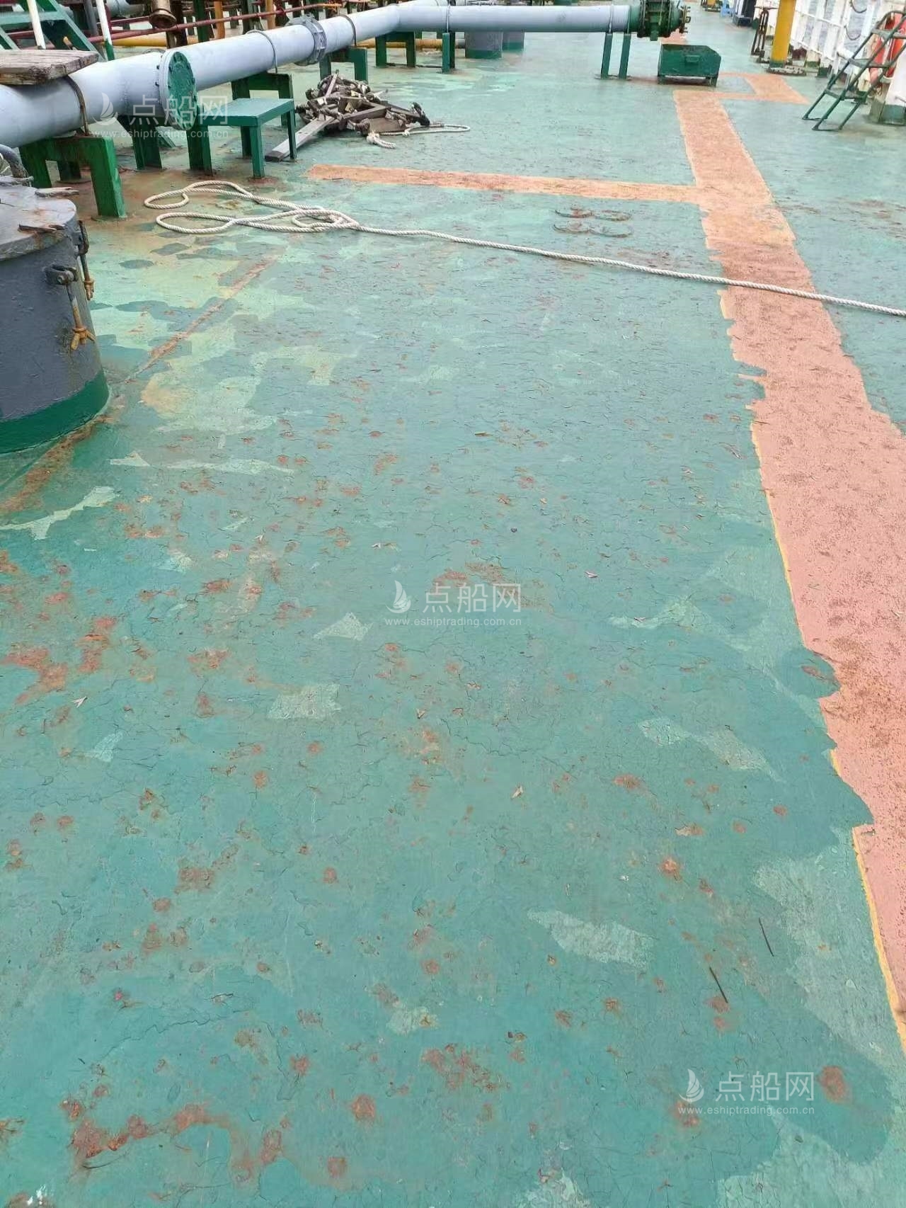 出售7000吨成品油船