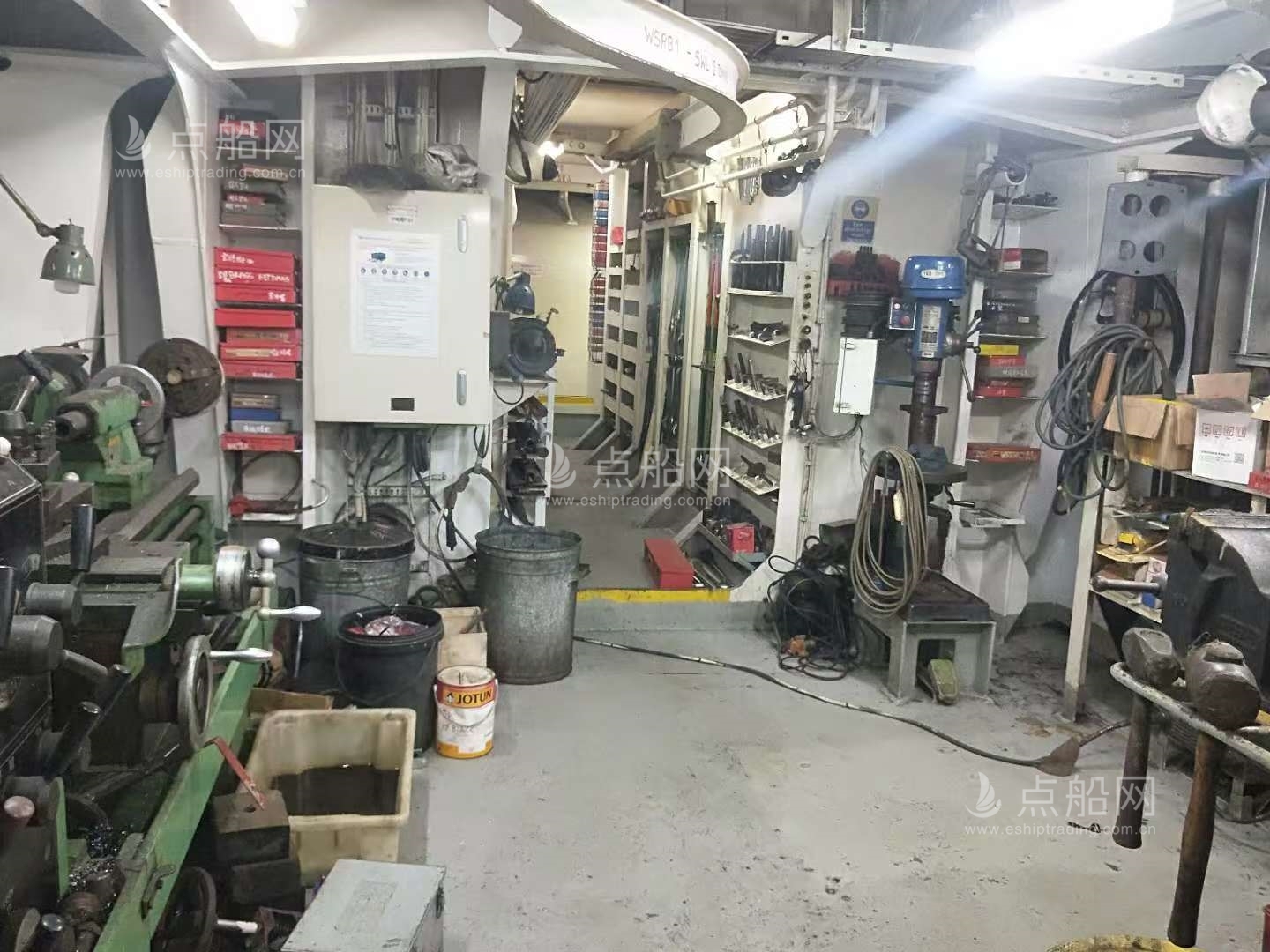 出售10800马力三用拖轮